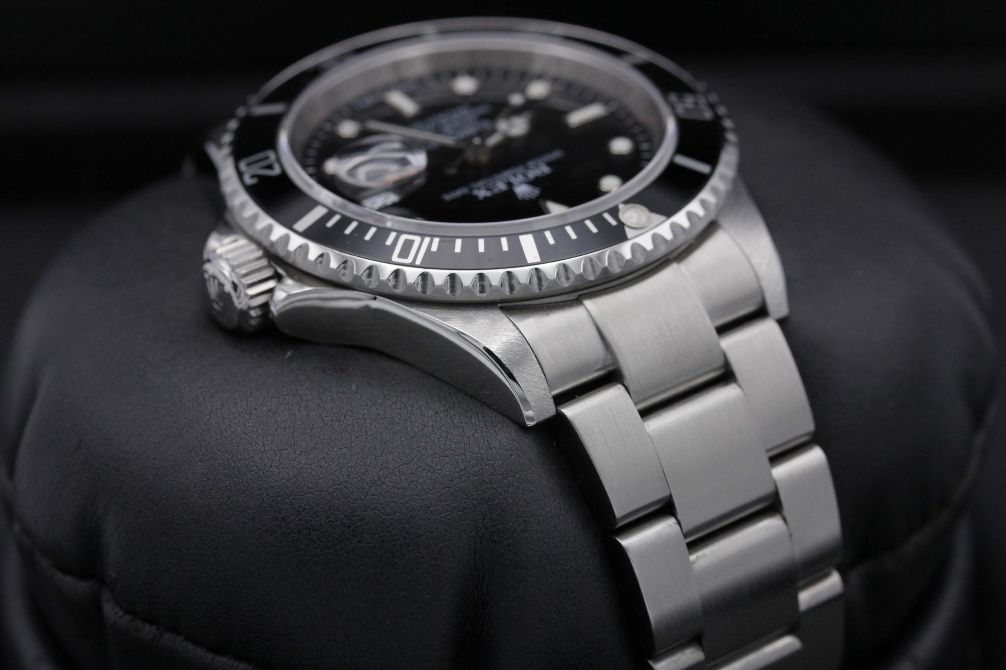 Watch Image 4