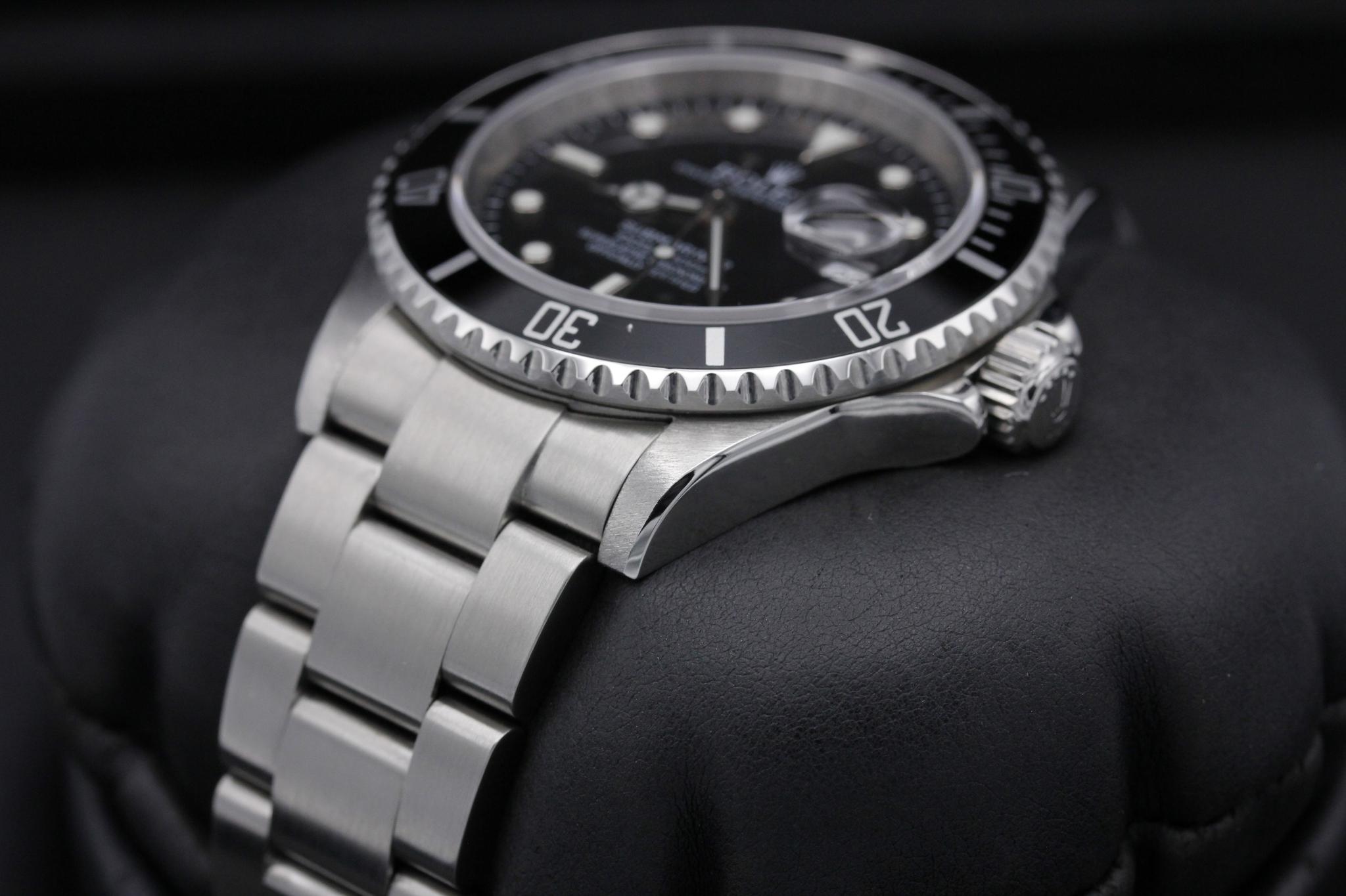 Watch Image 2
