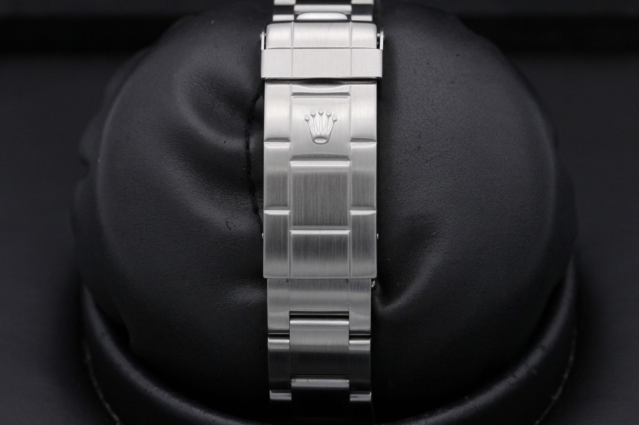 Watch Image 8