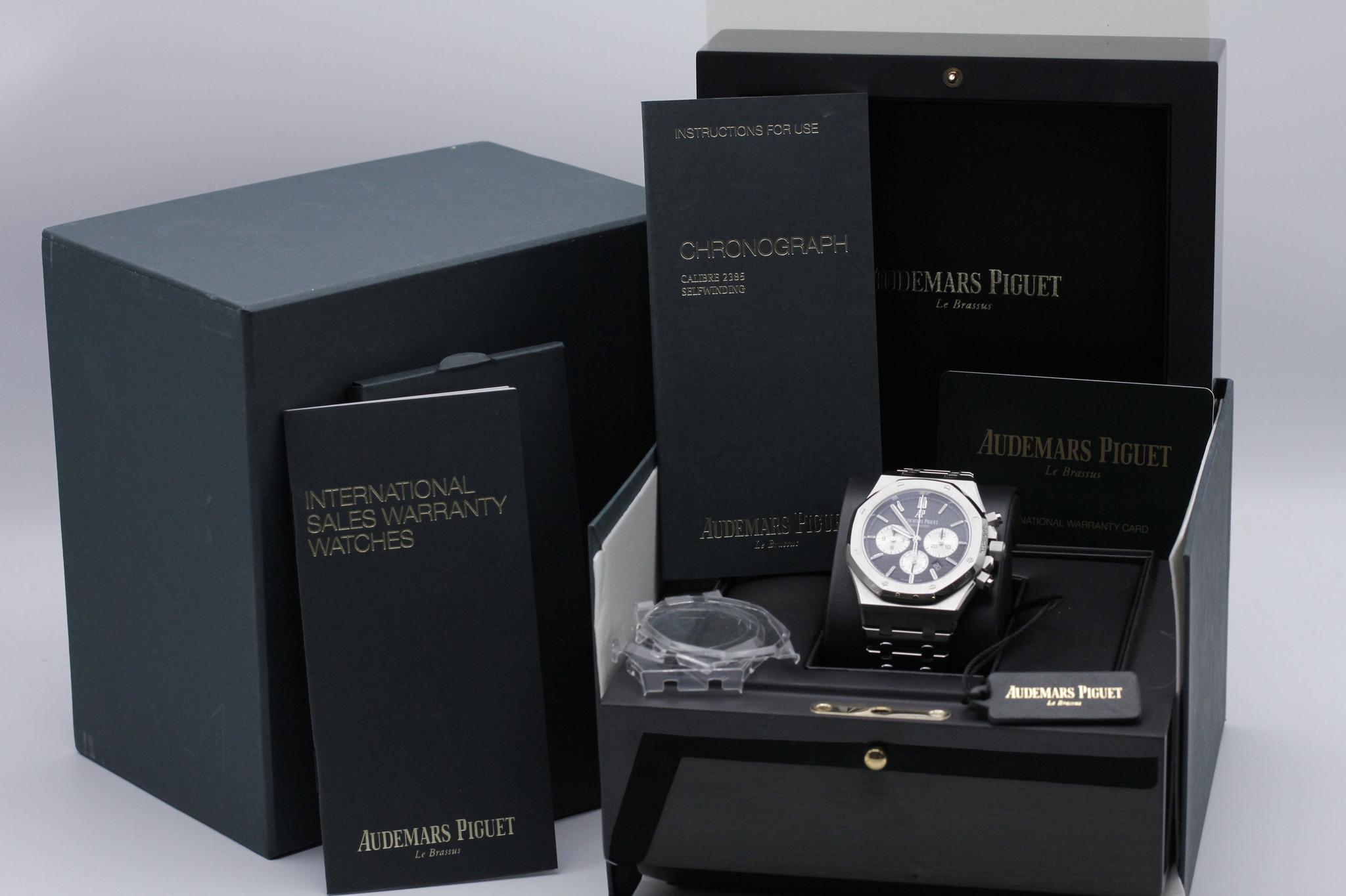 Watch Image 11