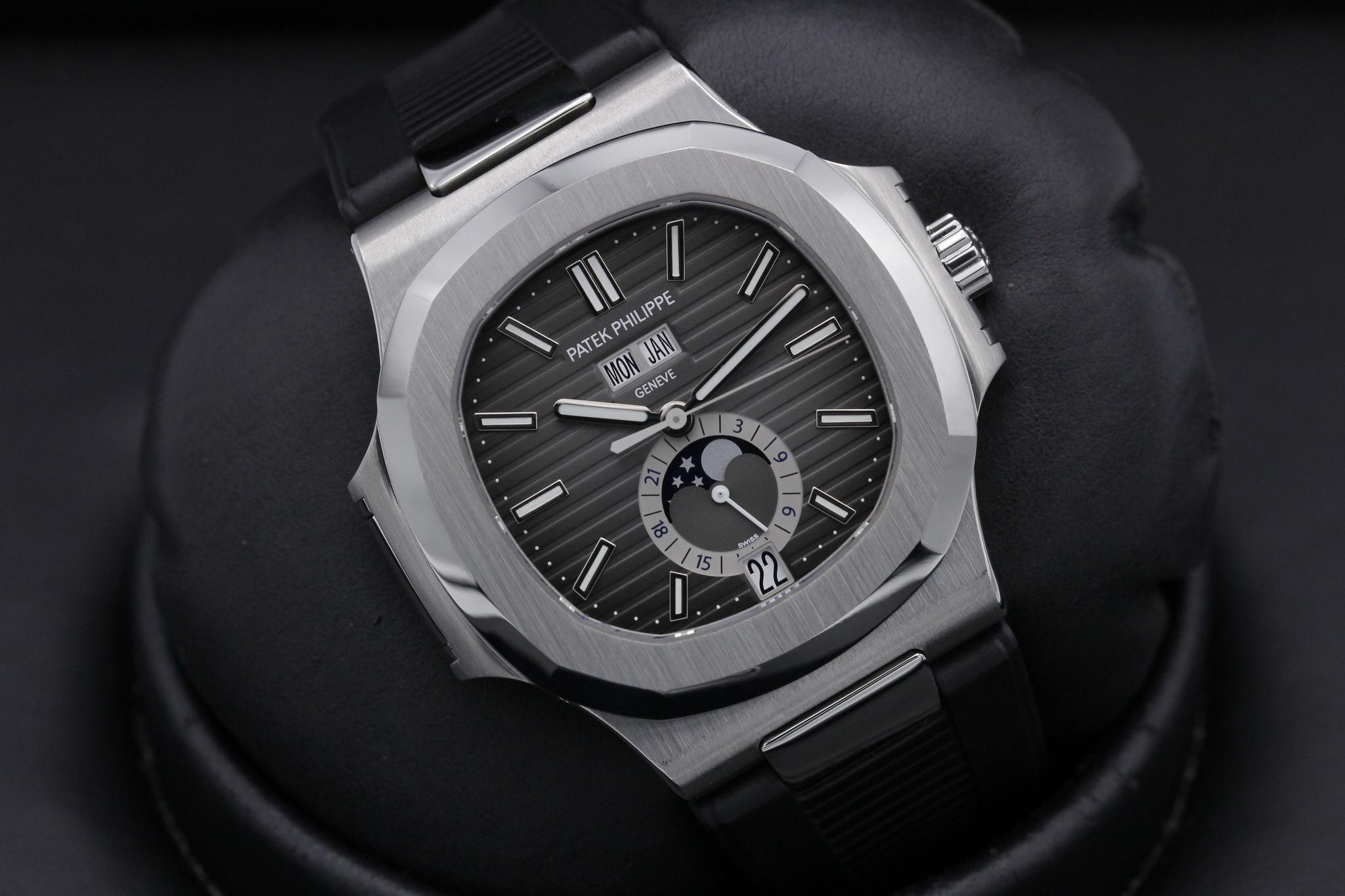 Watch Image 9