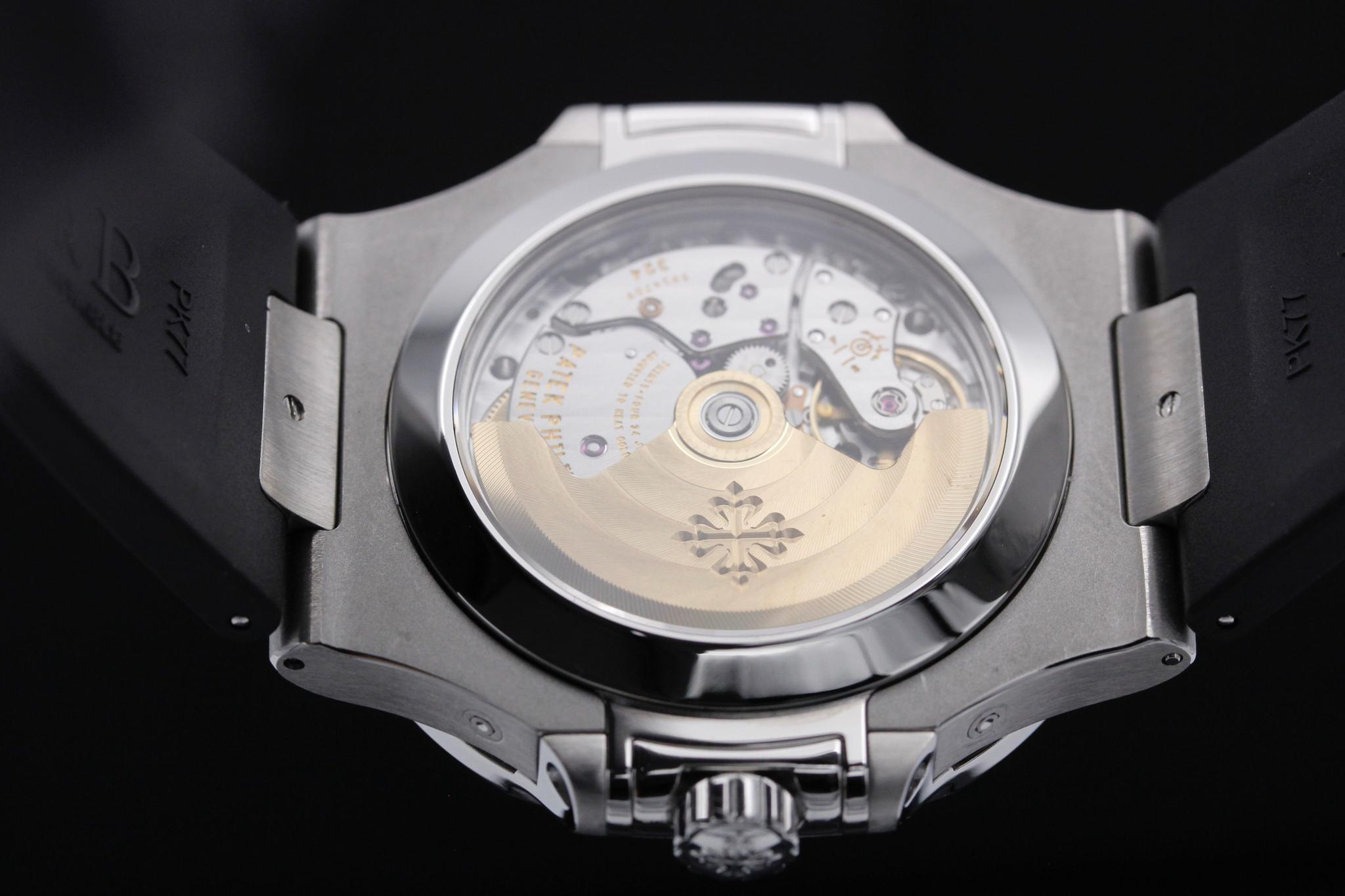 Watch Image 7