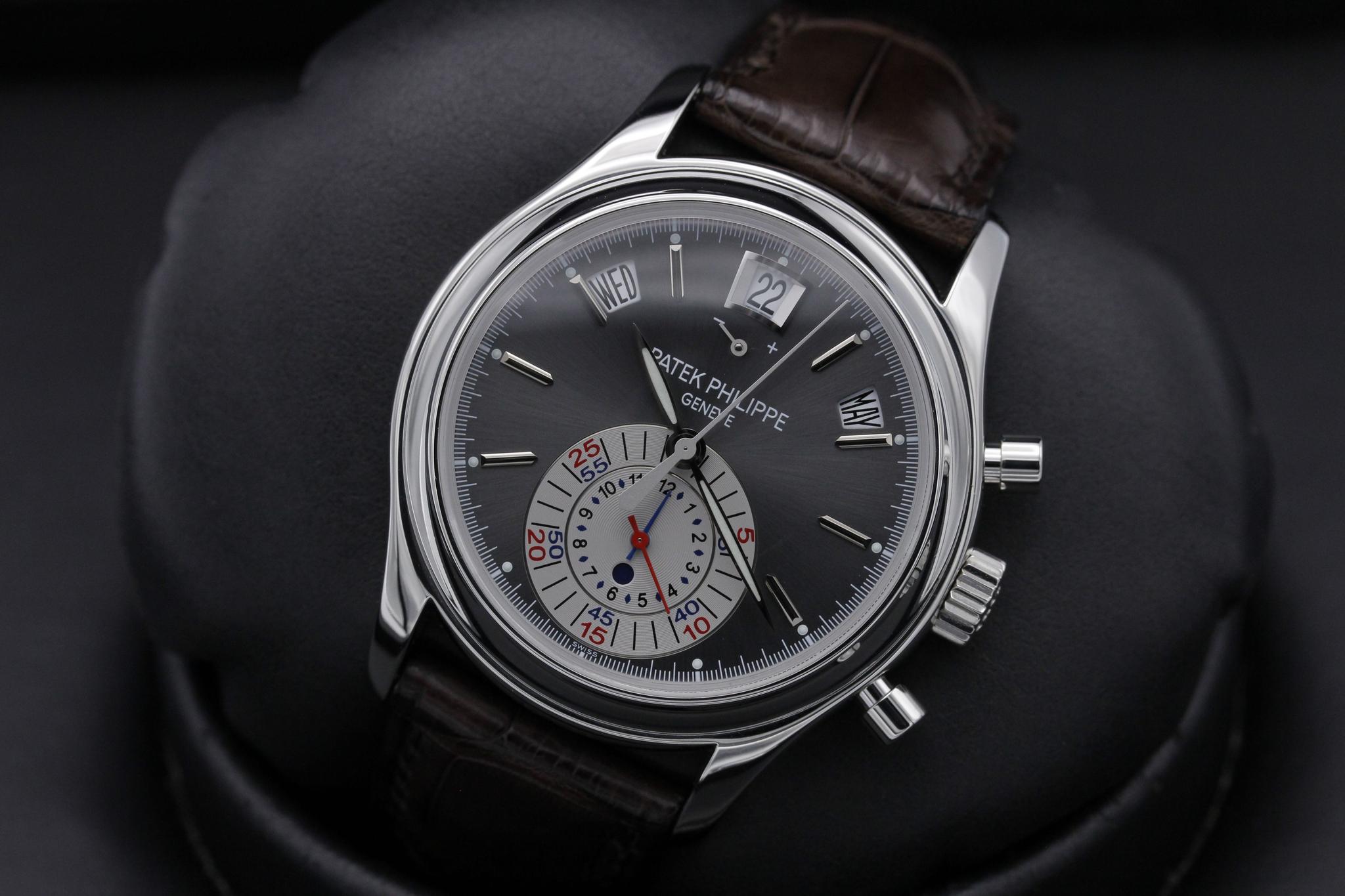 Watch Image 10