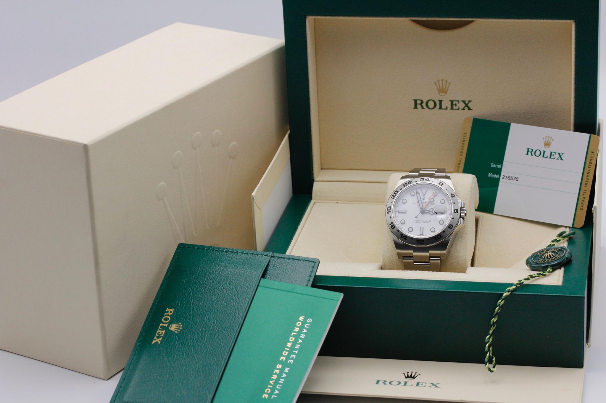 Watch Image 11