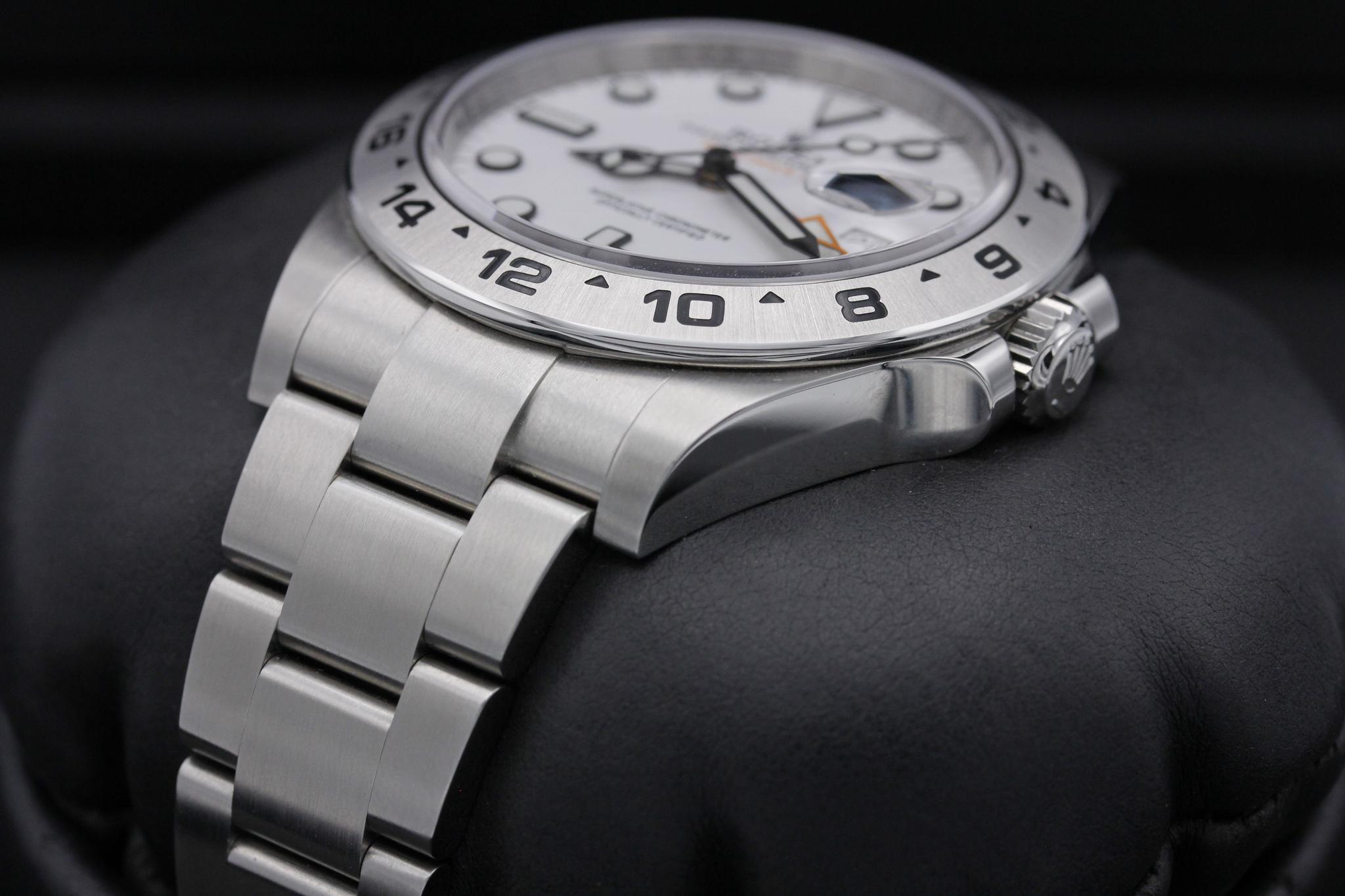 Watch Image 2