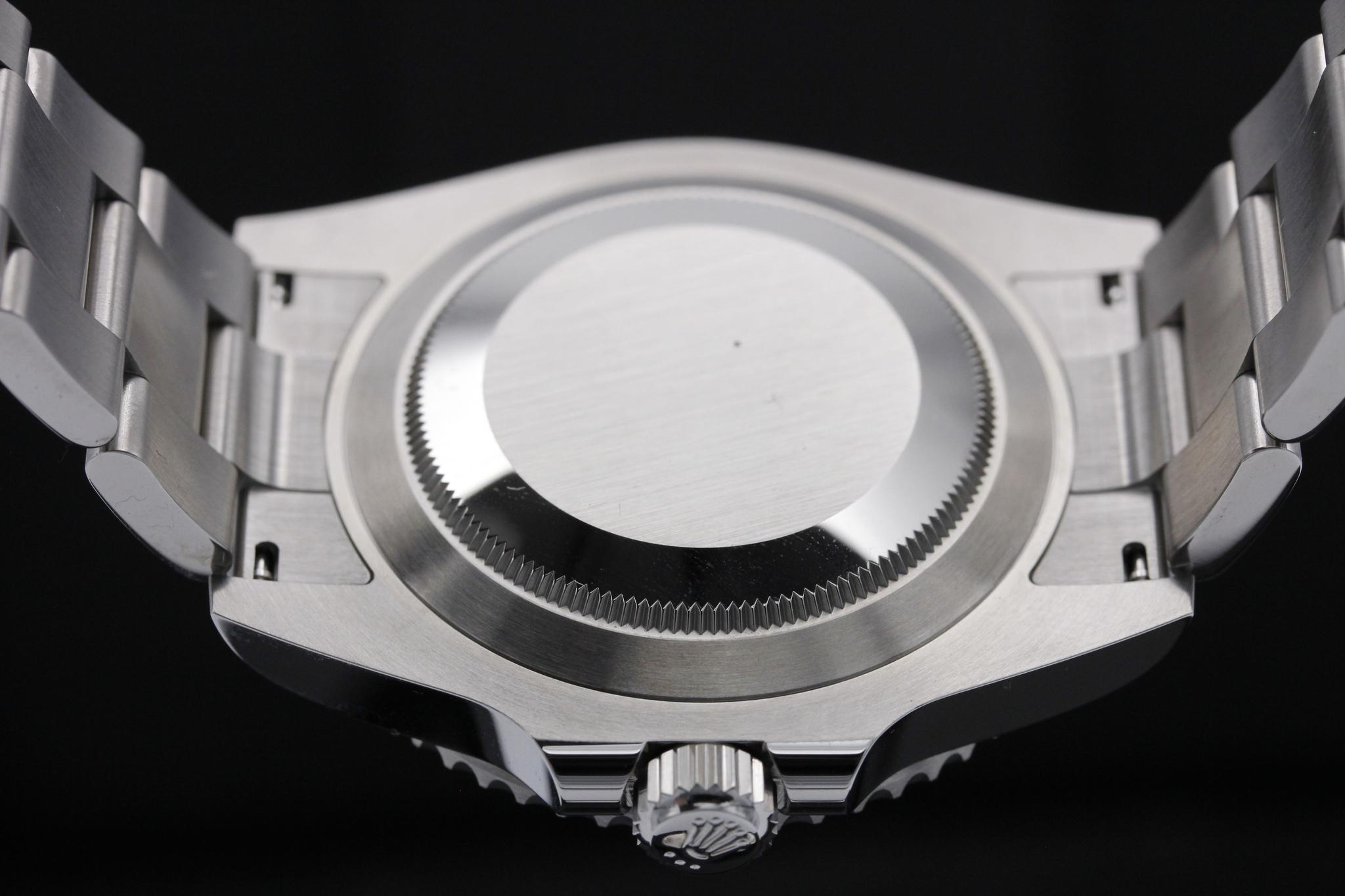 Watch Image 7