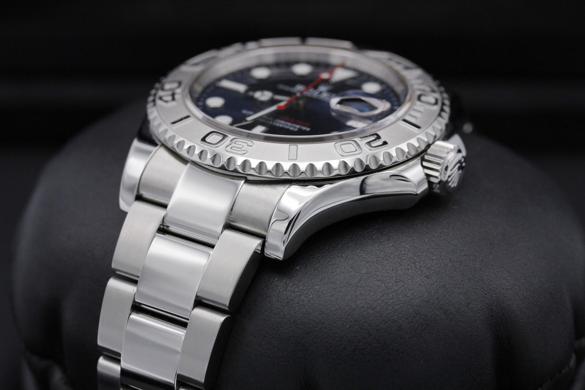 Watch Image 2