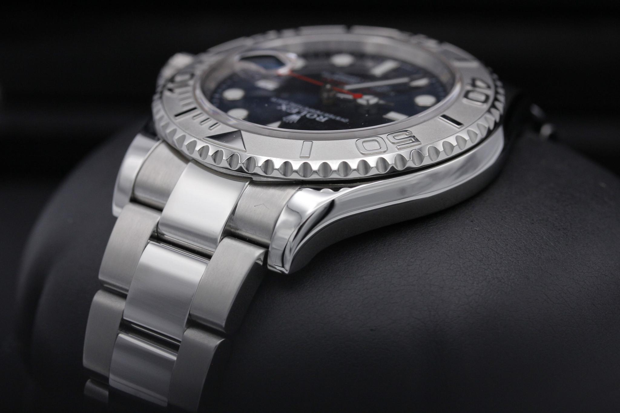 Watch Image 5