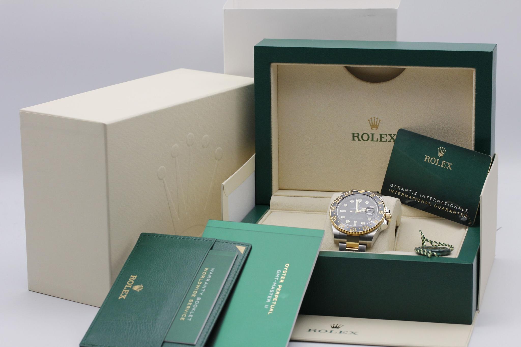 Watch Image 11