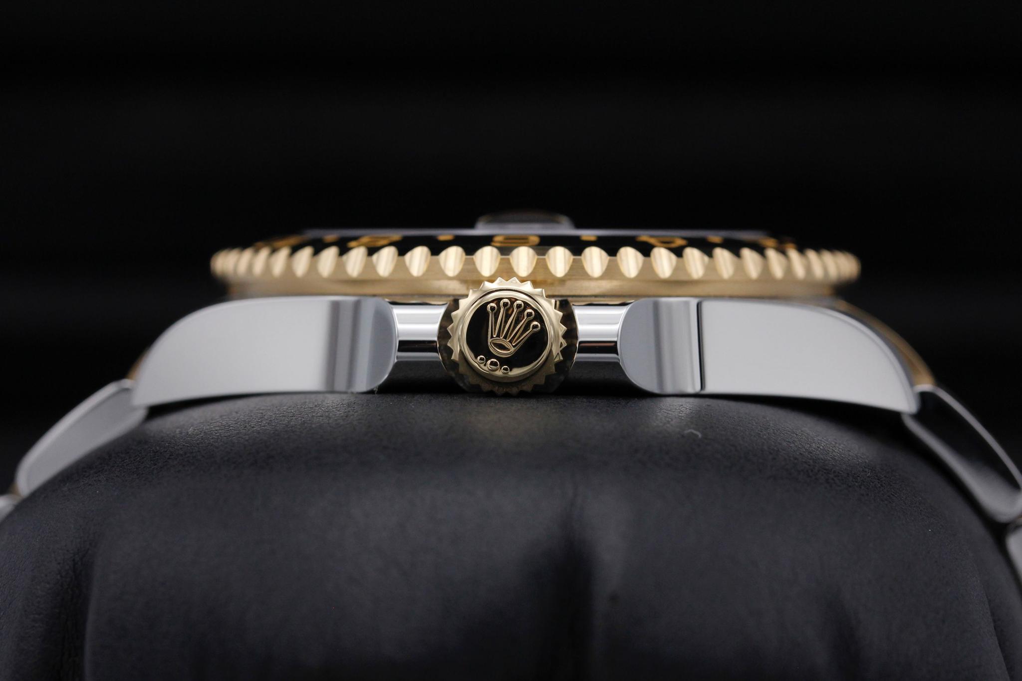 Watch Image 3