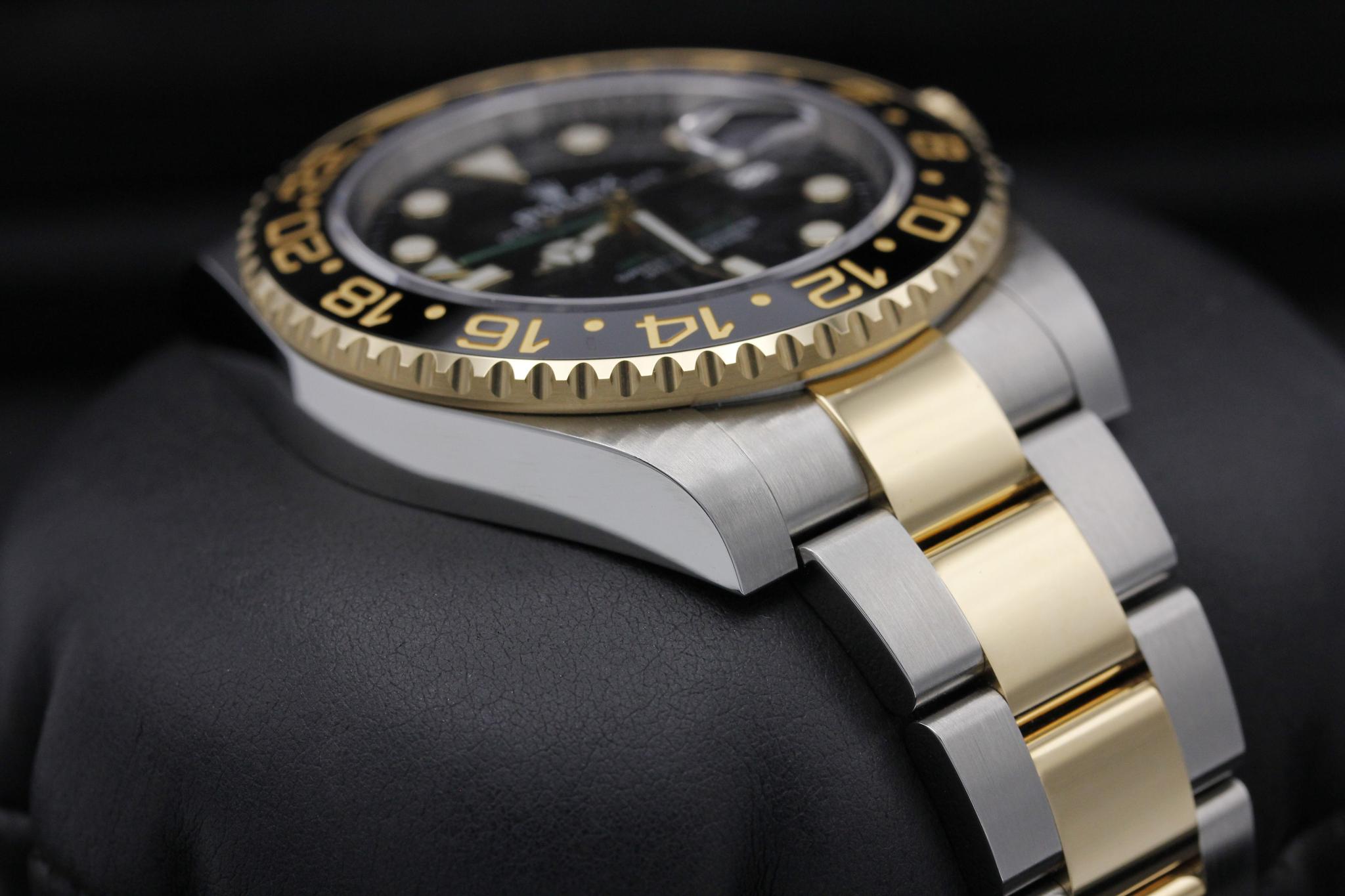 Watch Image 6