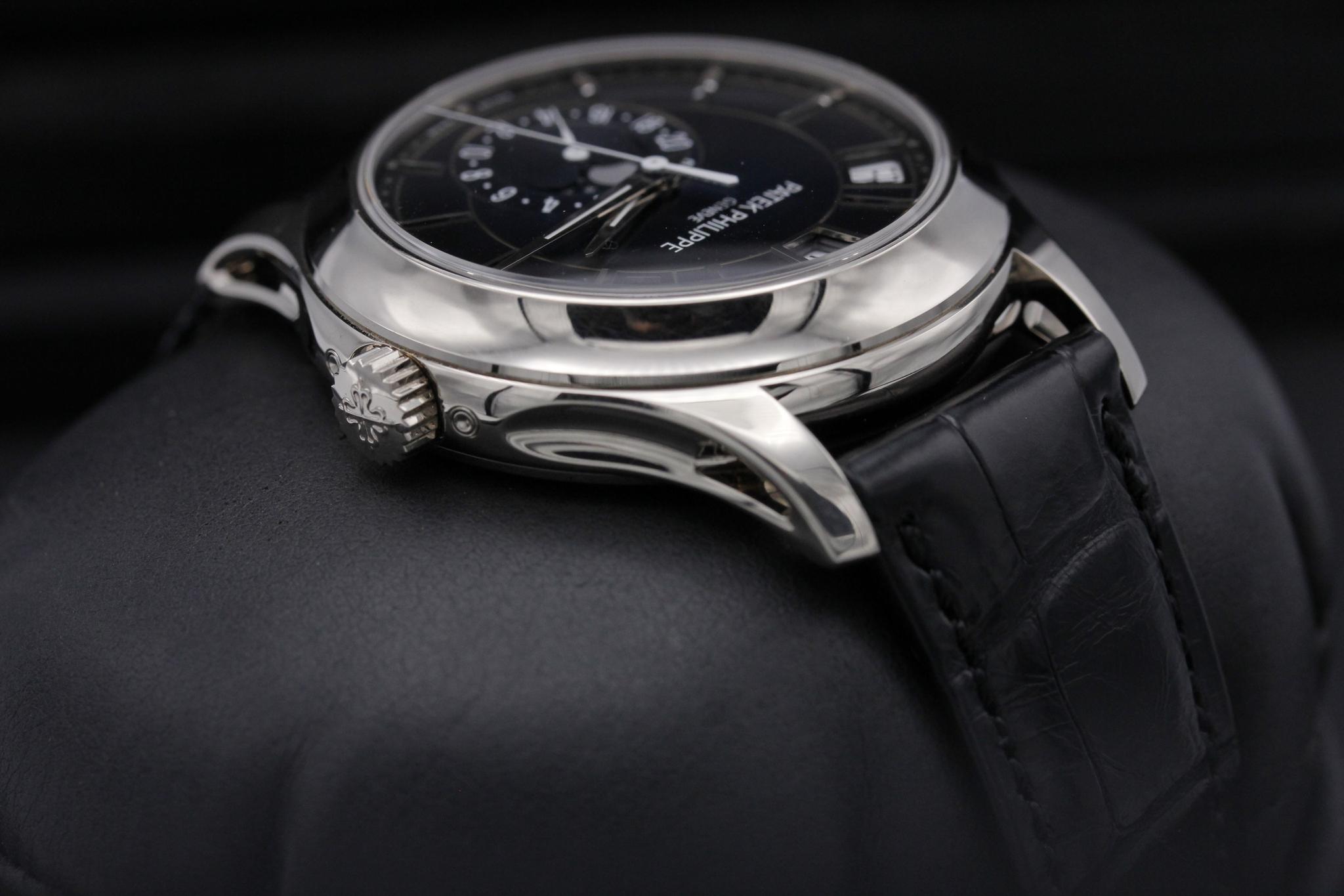 Watch Image 4