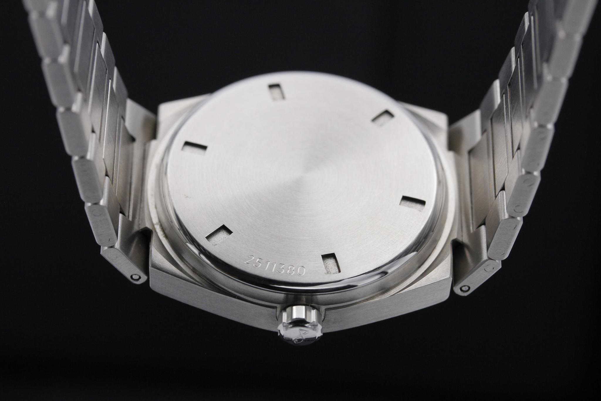 Watch Image 8