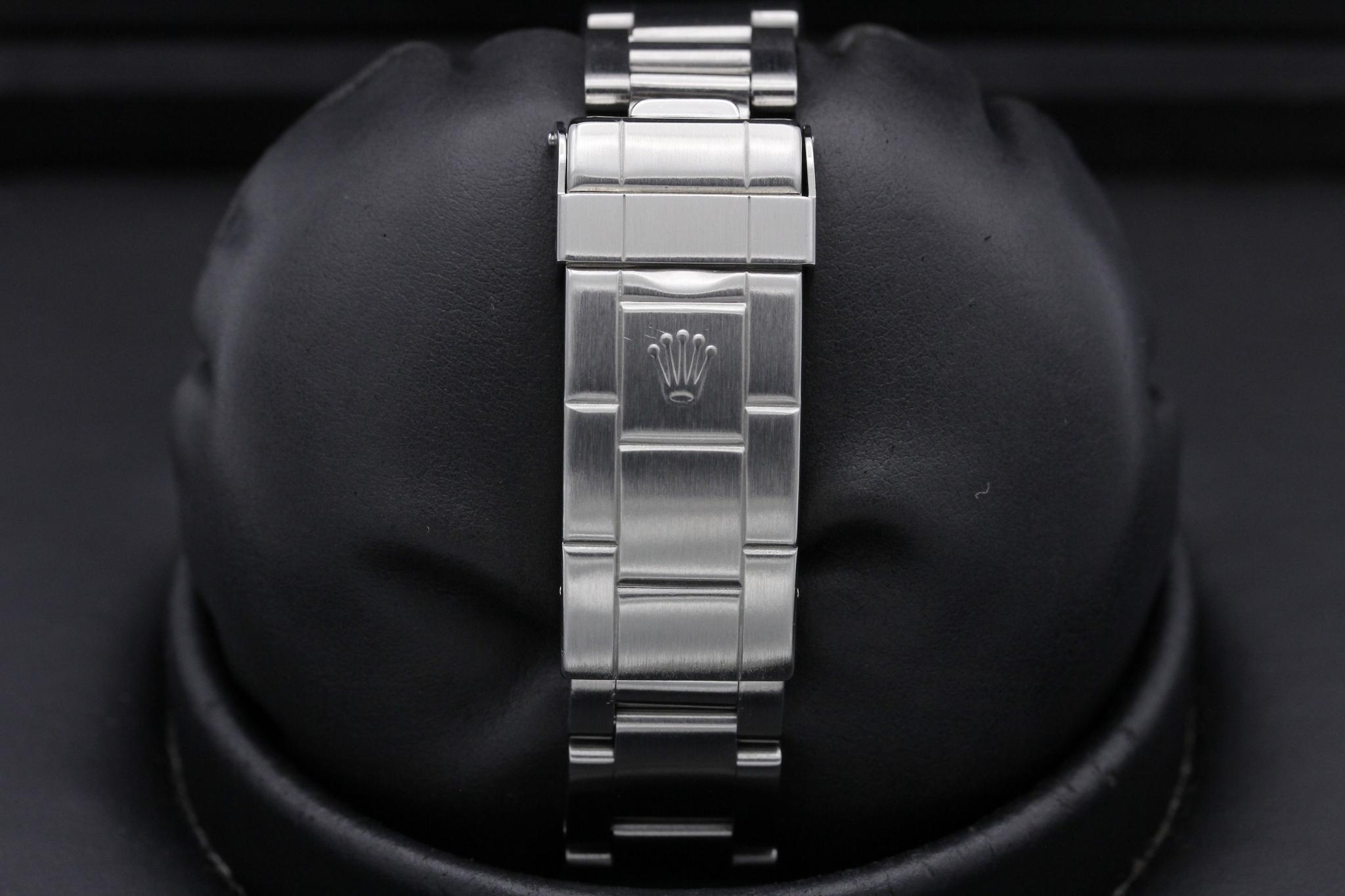 Watch Image 9