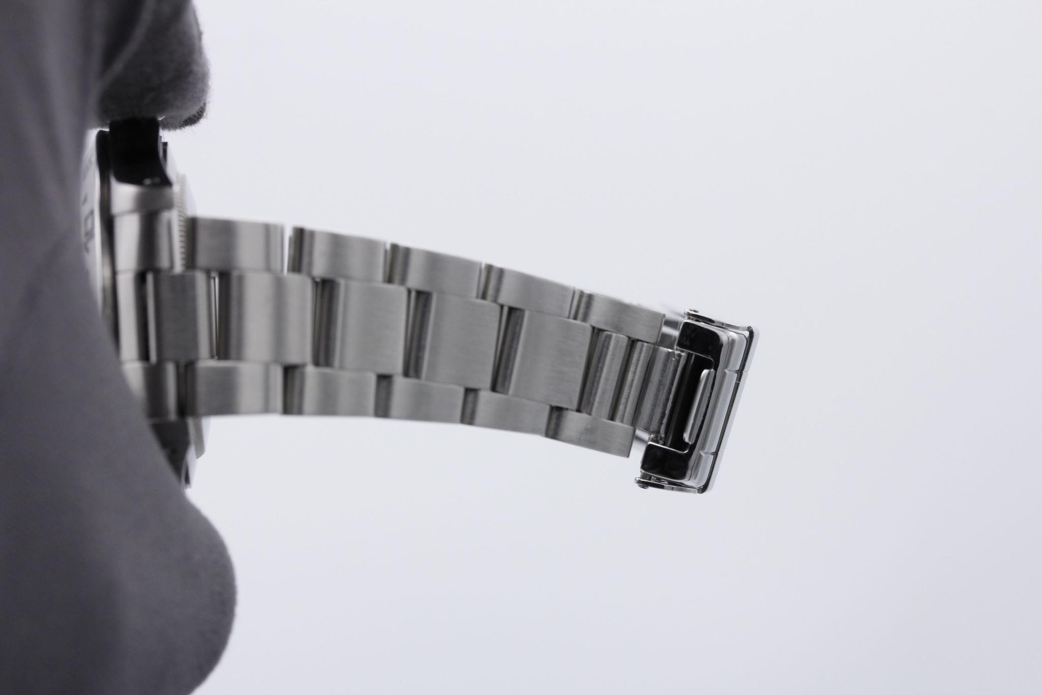 Watch Image 8