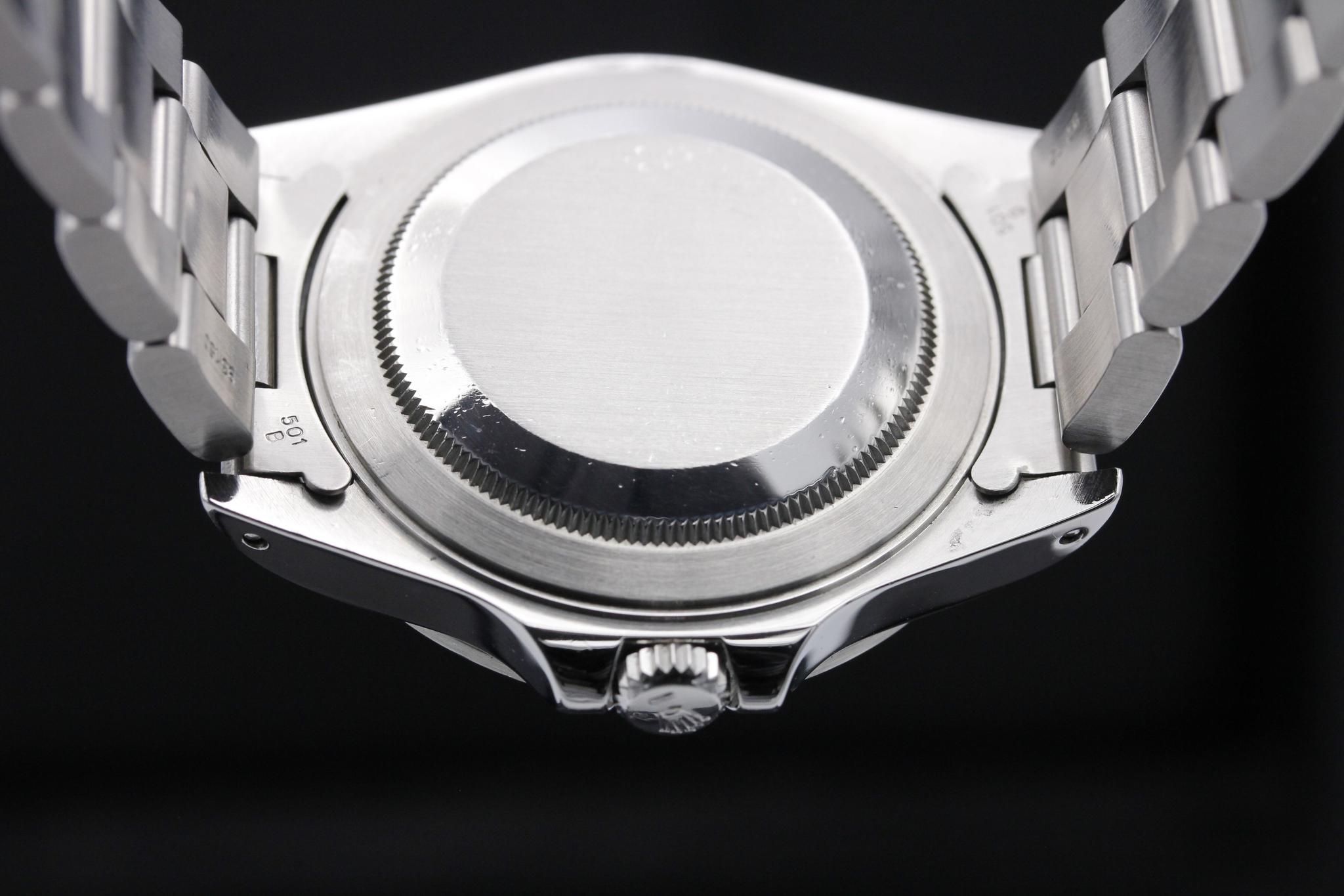 Watch Image 11
