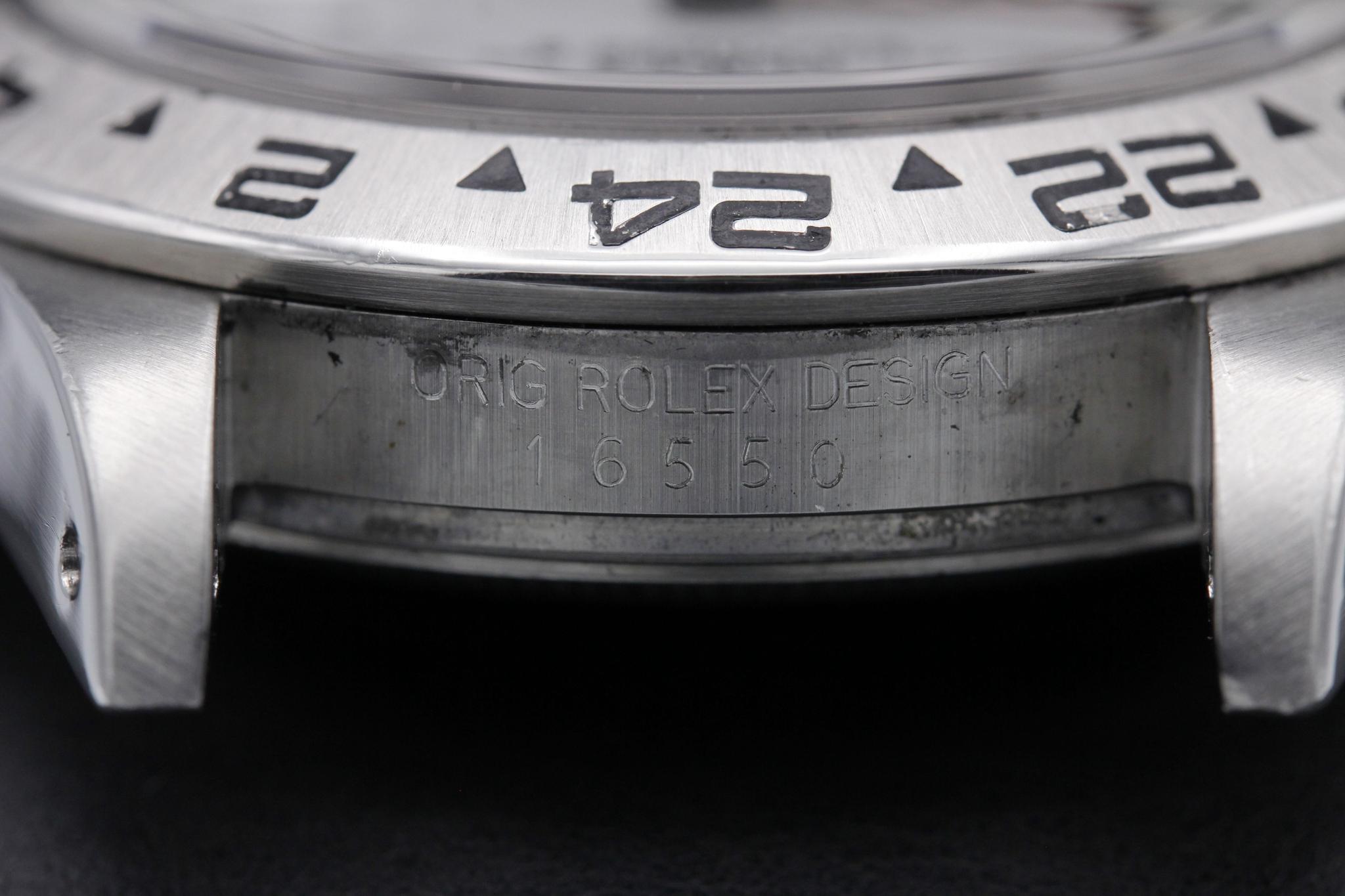 Watch Image 13