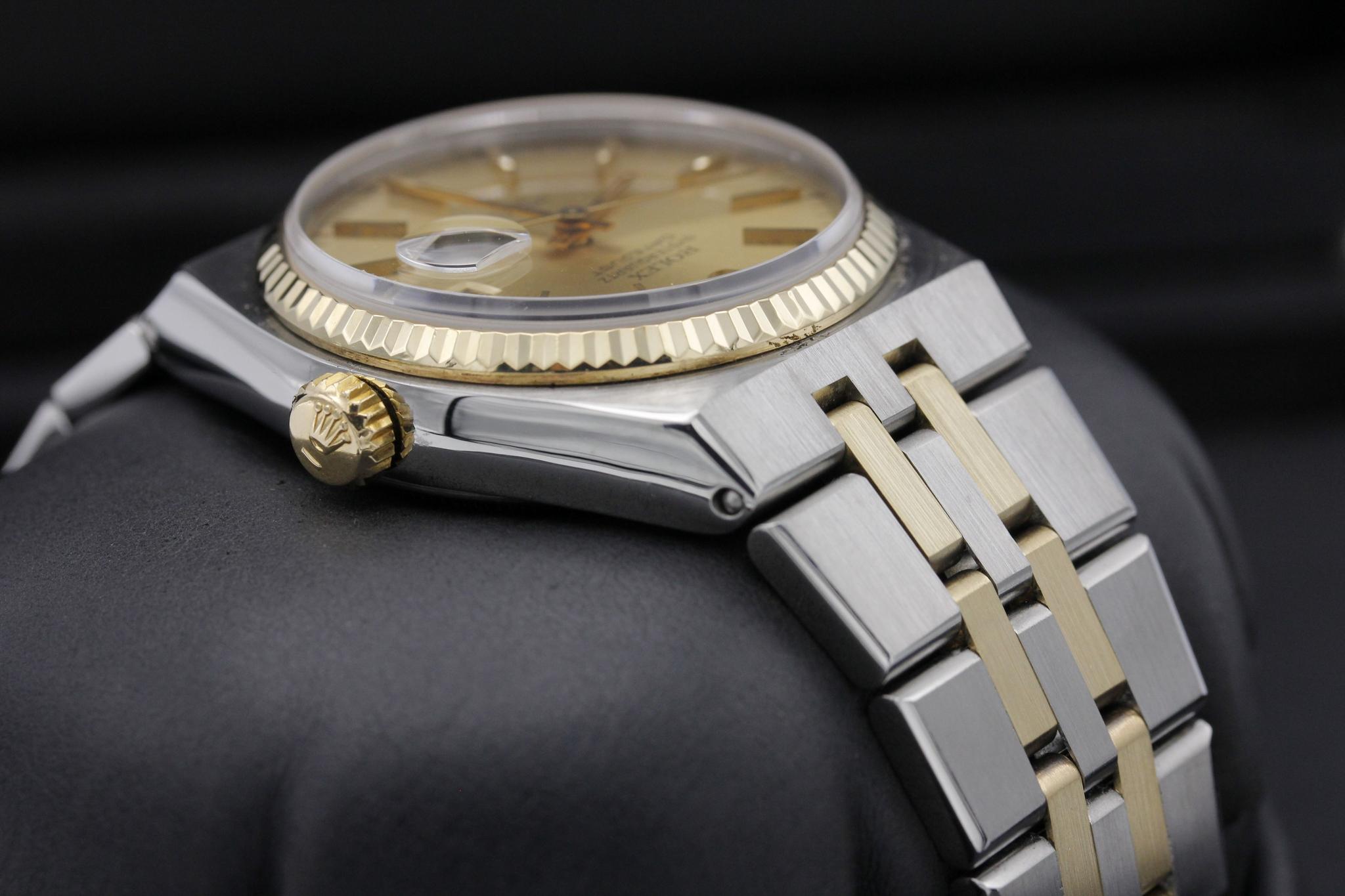 Watch Image 4