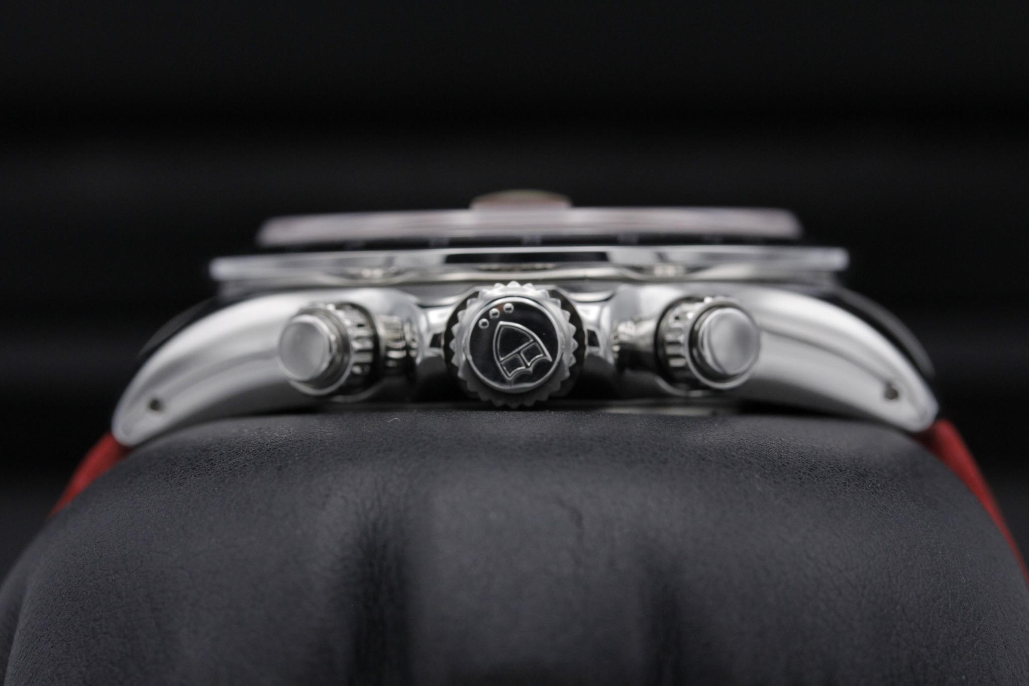Watch Image 3