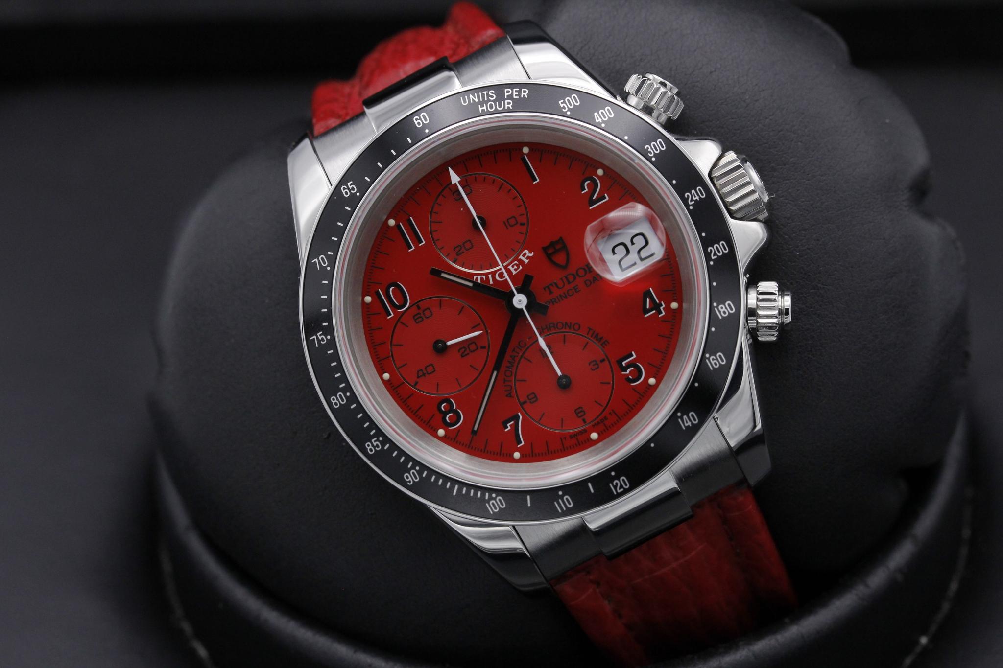 Watch Image 9