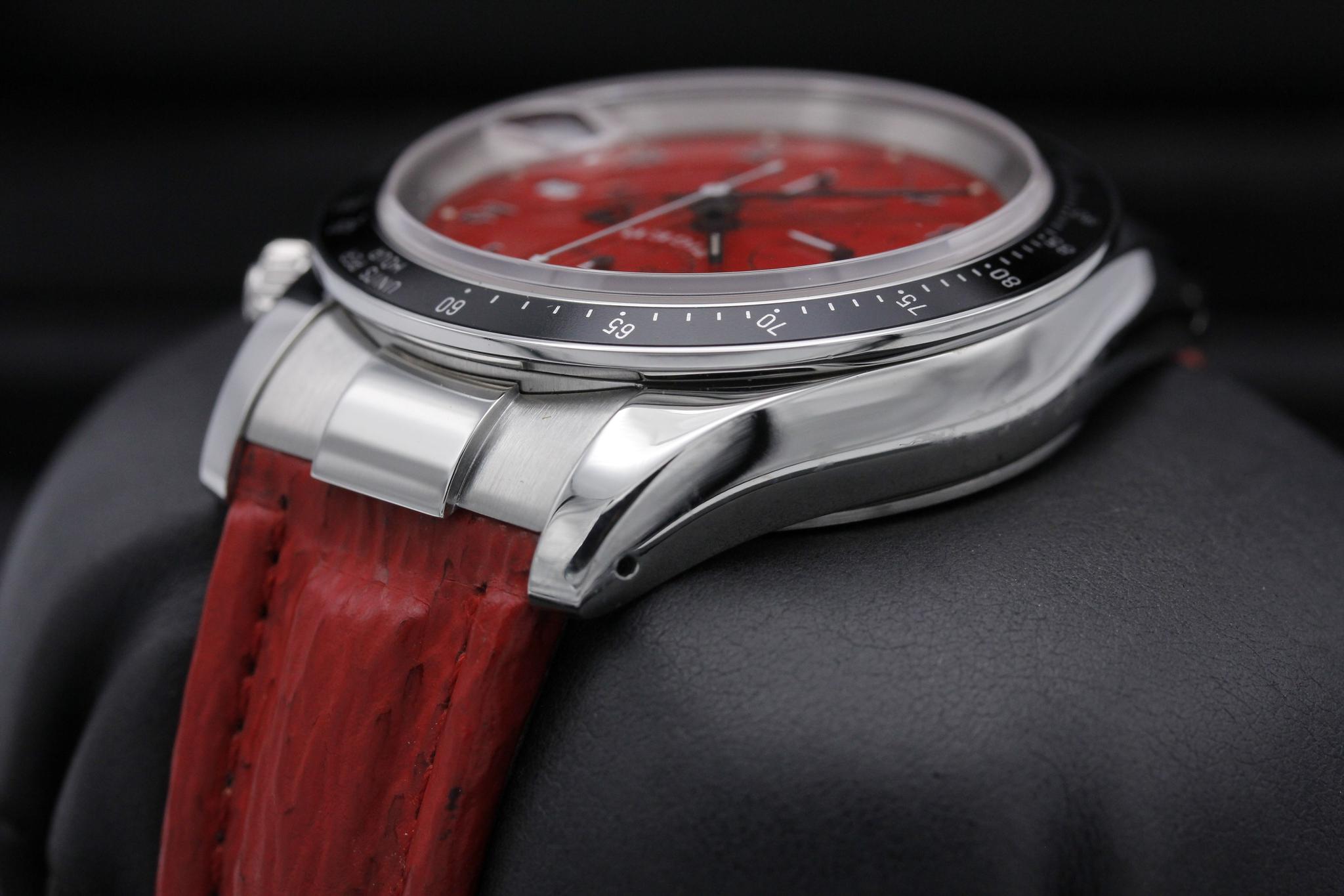Watch Image 5