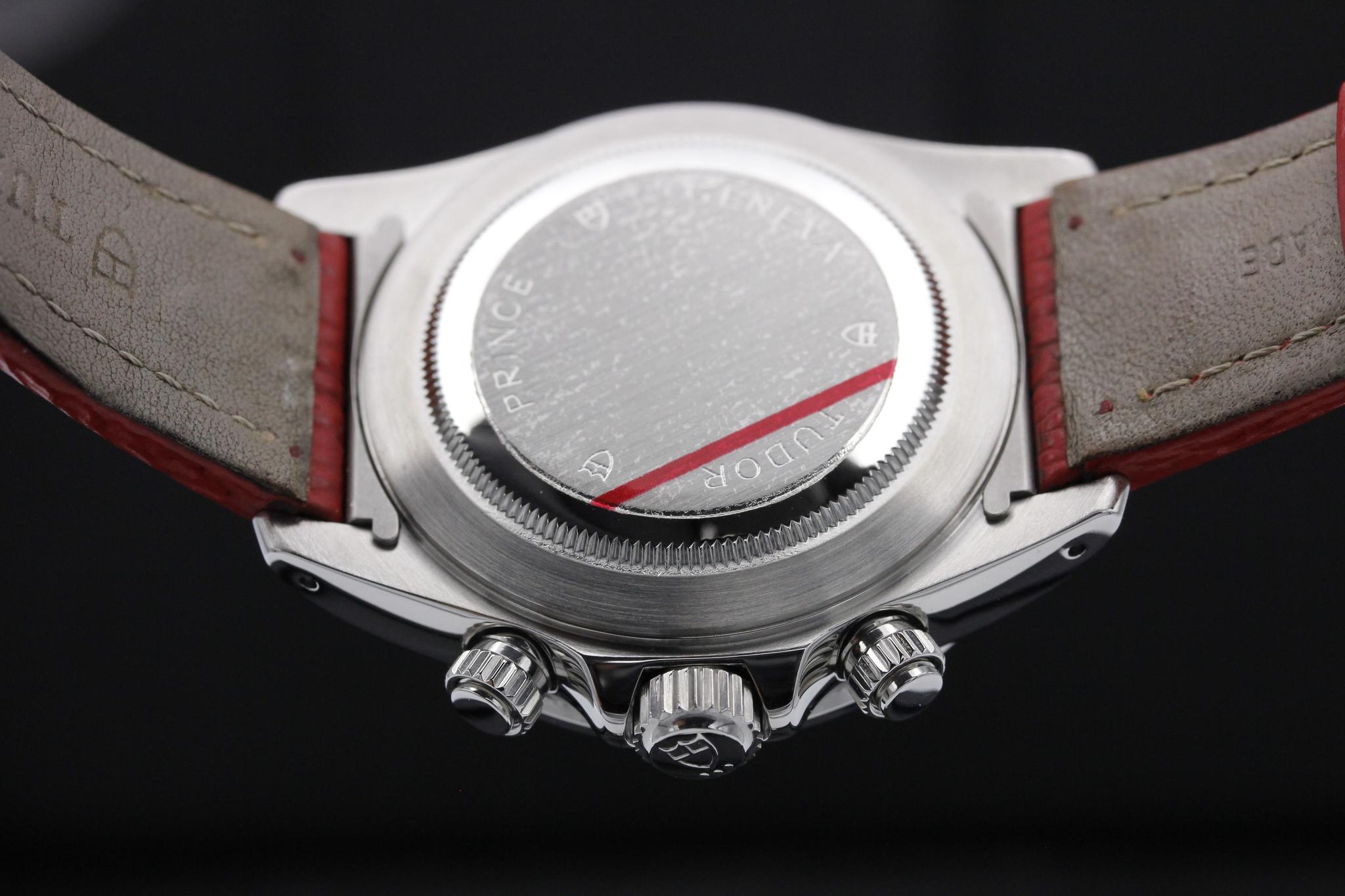 Watch Image 7
