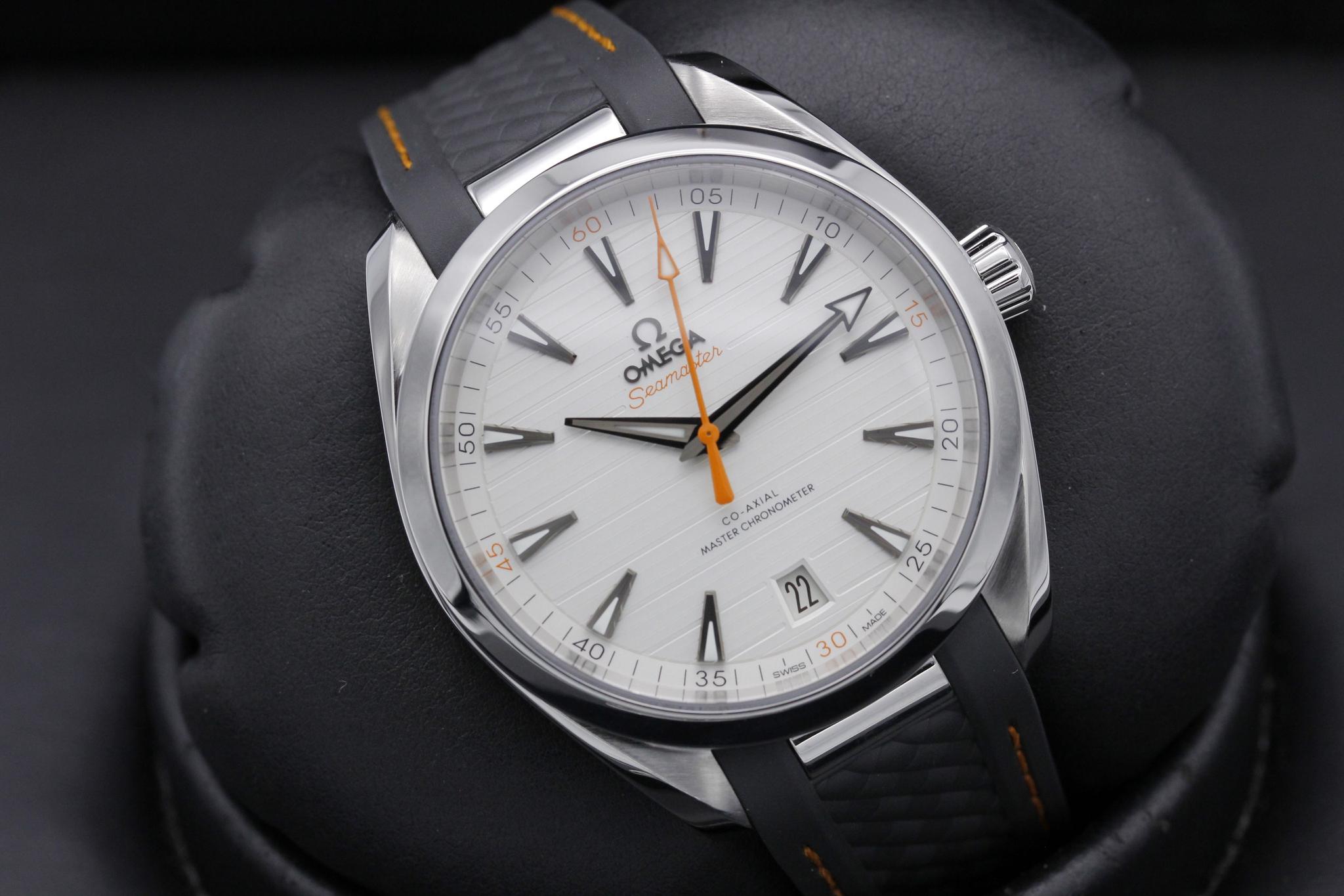 Watch Image 9