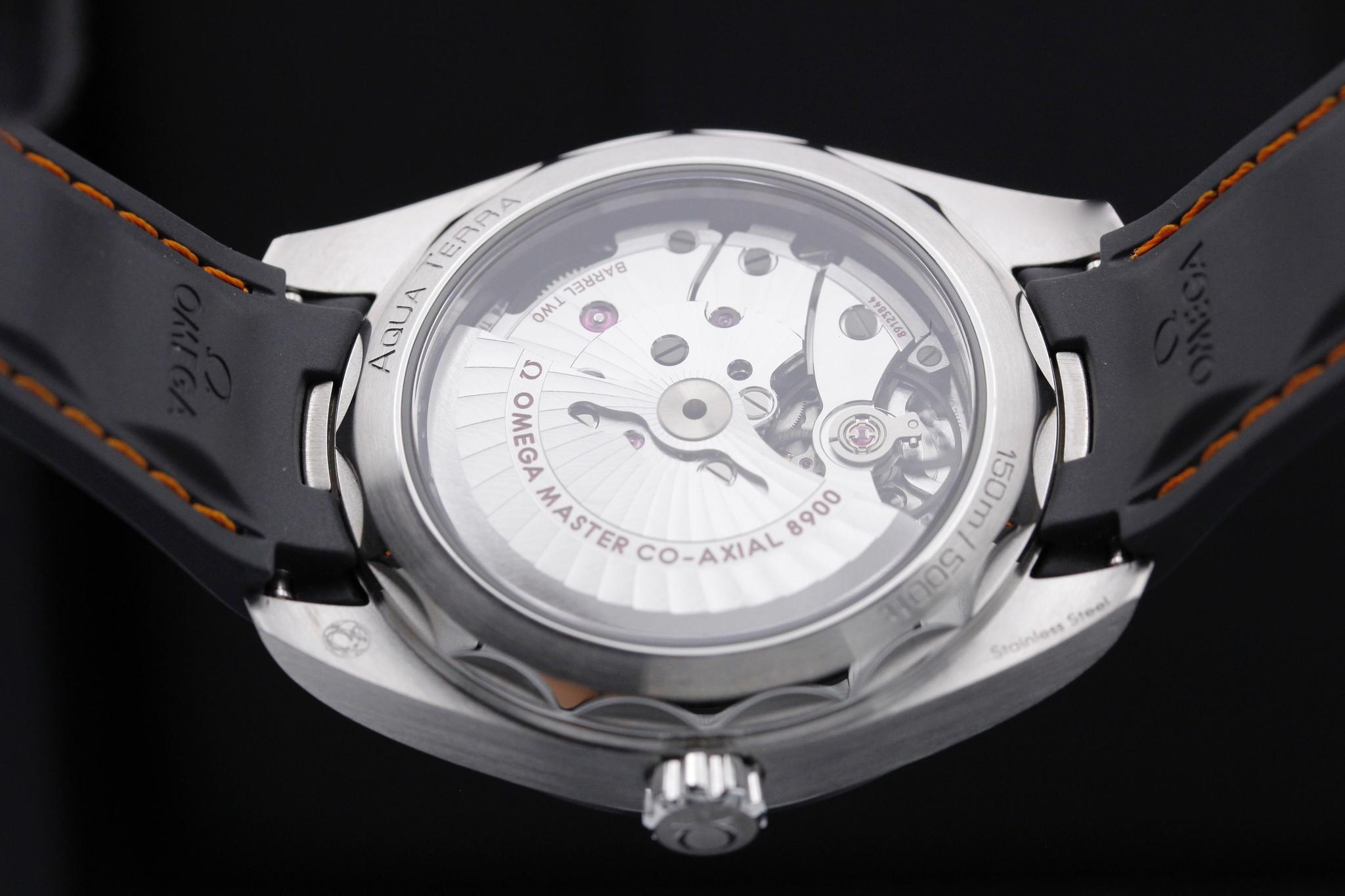 Watch Image 7