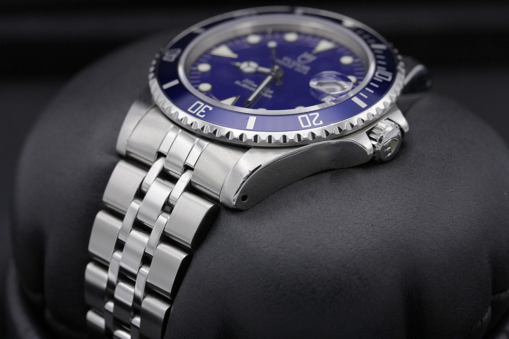 Watch Image 2