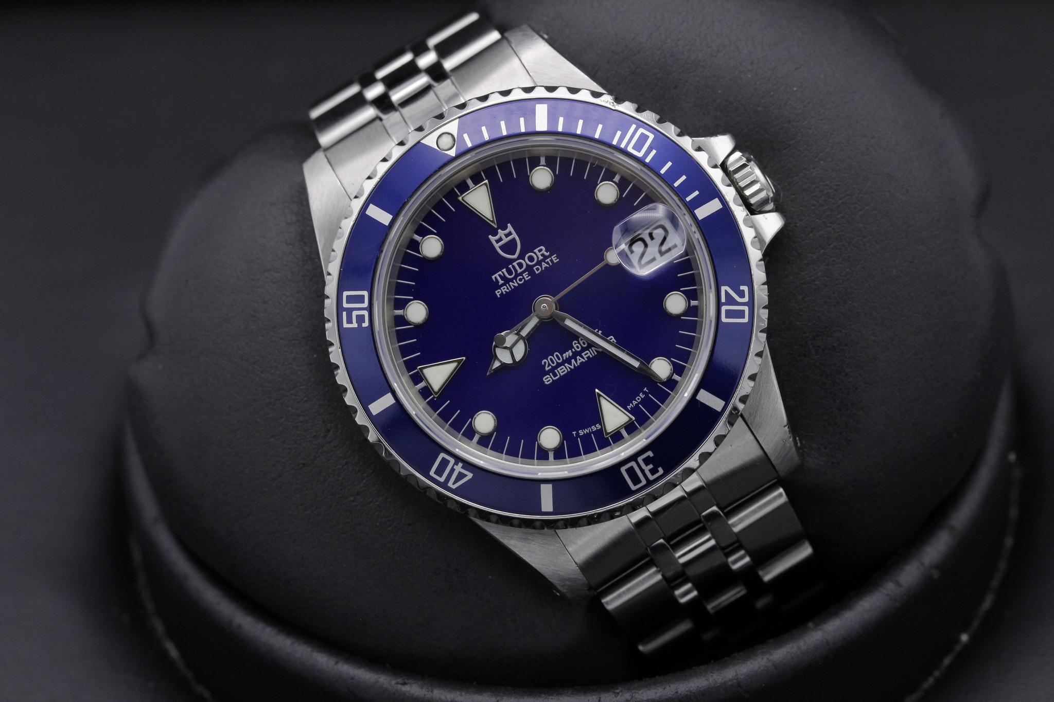 Watch Image 11
