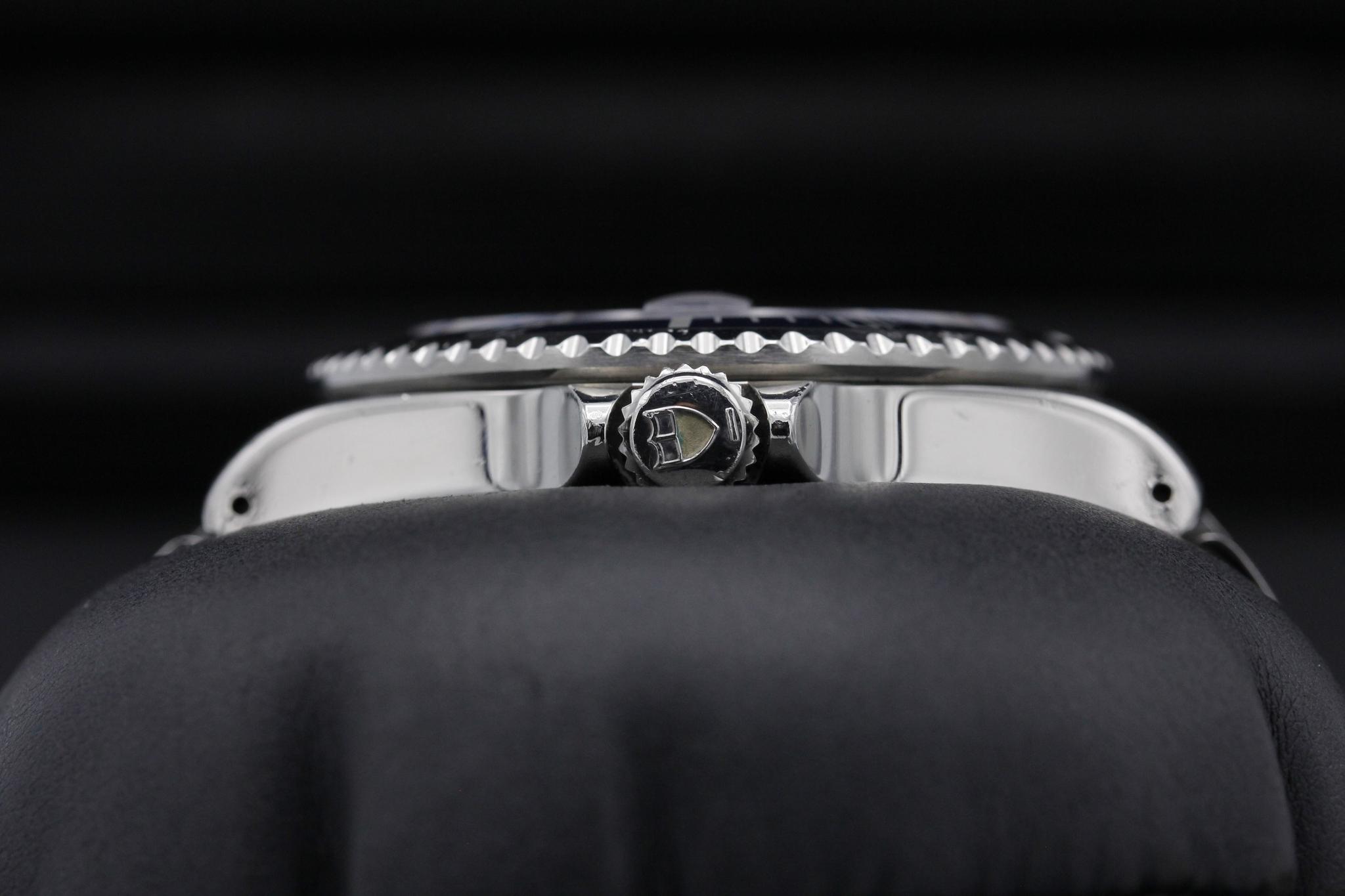 Watch Image 3