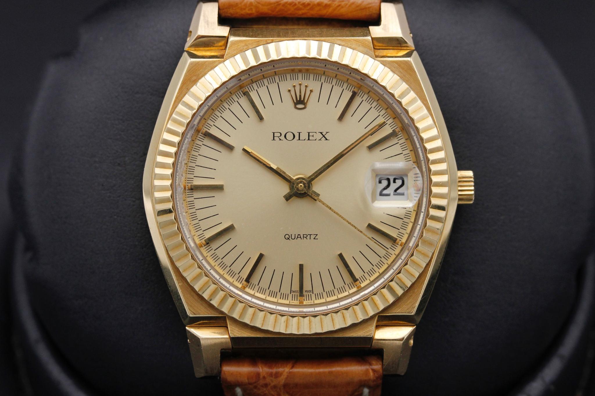 Watch Image 2
