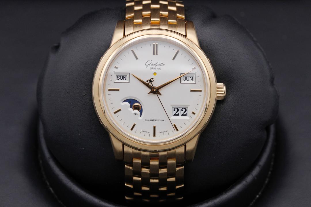 Glasshutte Original Senator Perpetual Calendar 39-50-01-11-04