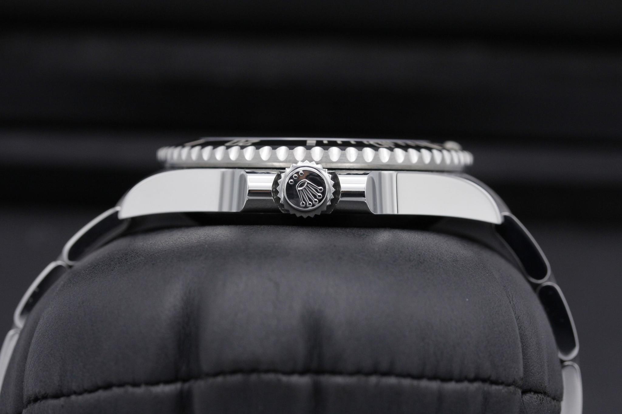 Watch Image 3