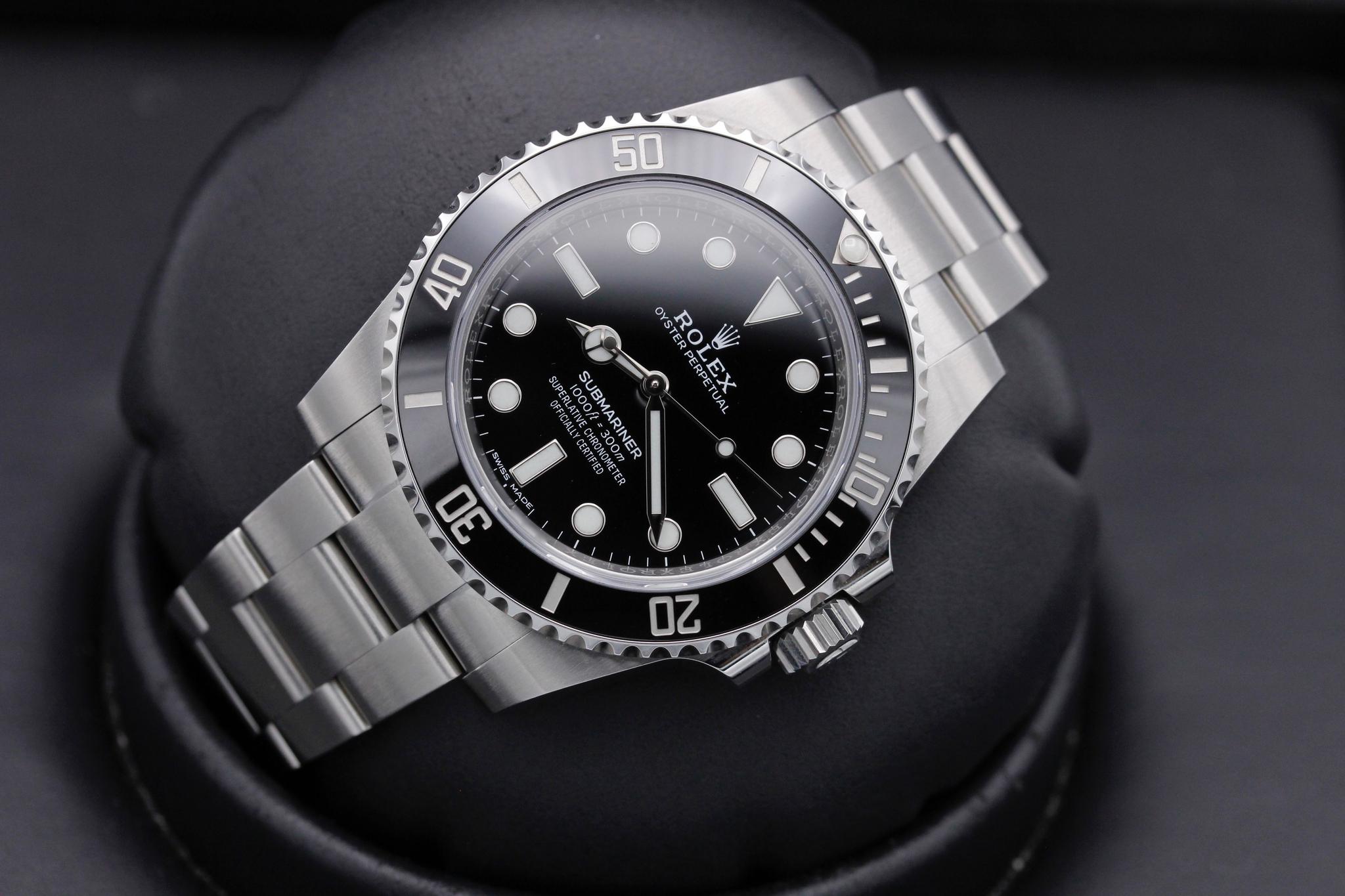 Watch Image 9
