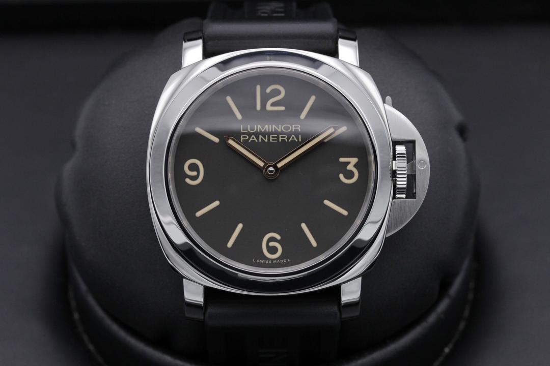 Panerai Luminor Base Pam 390