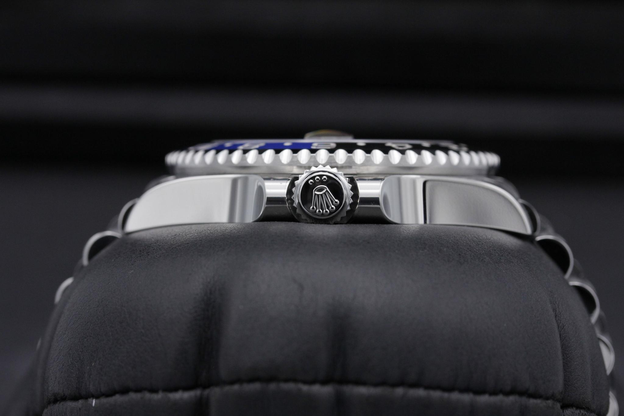 Watch Image 3
