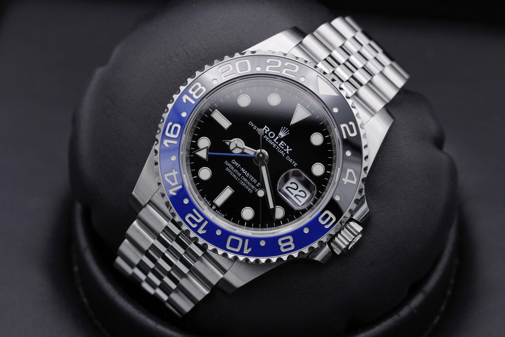 Watch Image 9