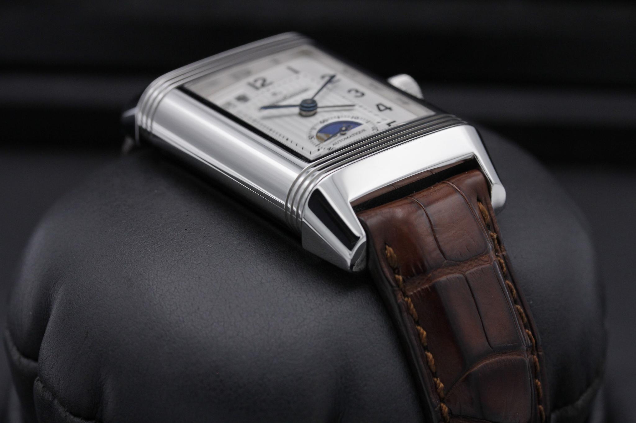Watch Image 6