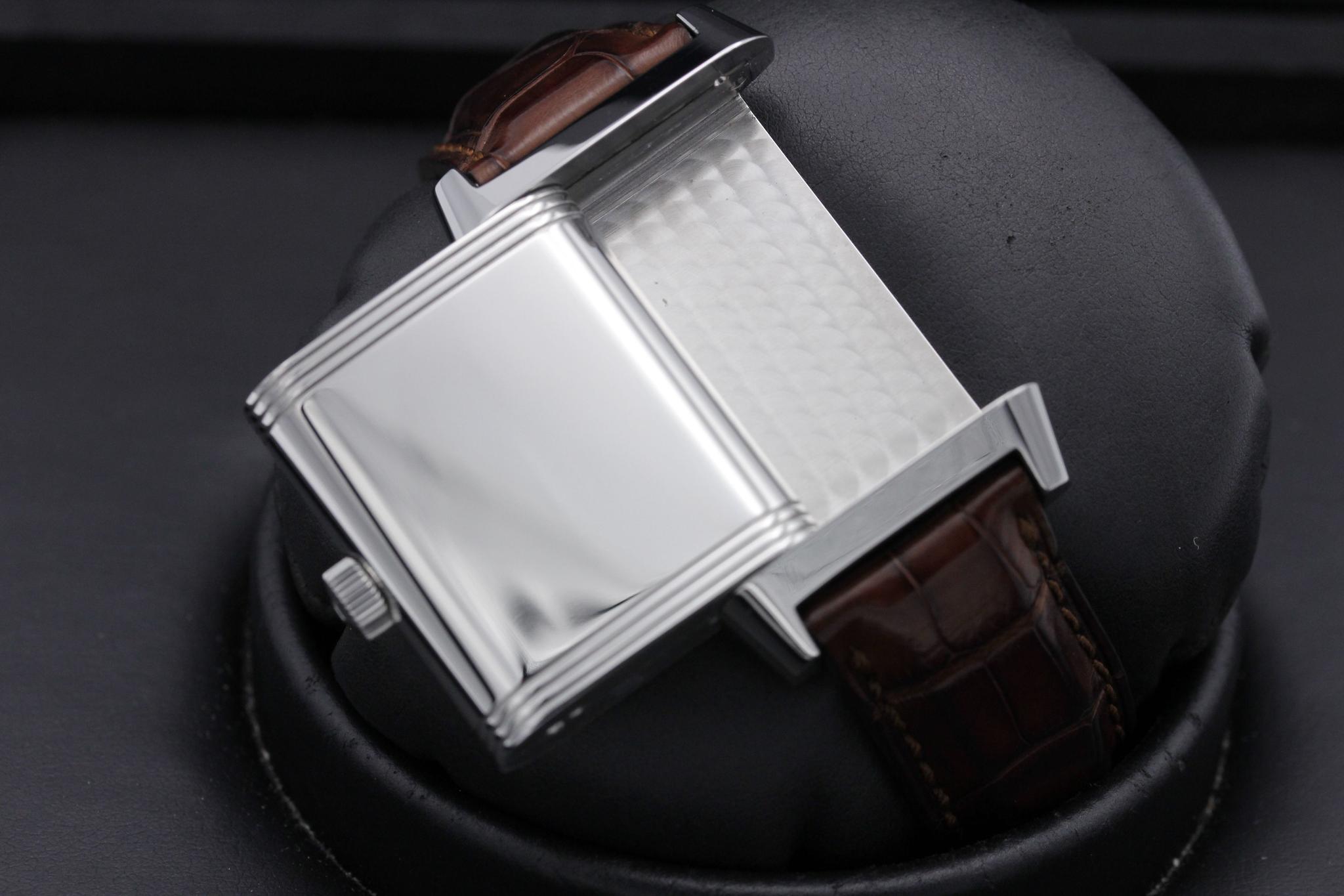 Watch Image 8