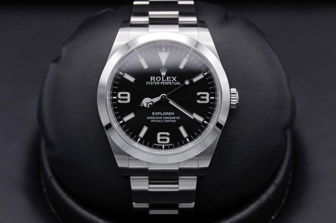 Rolex Explorer I 214270