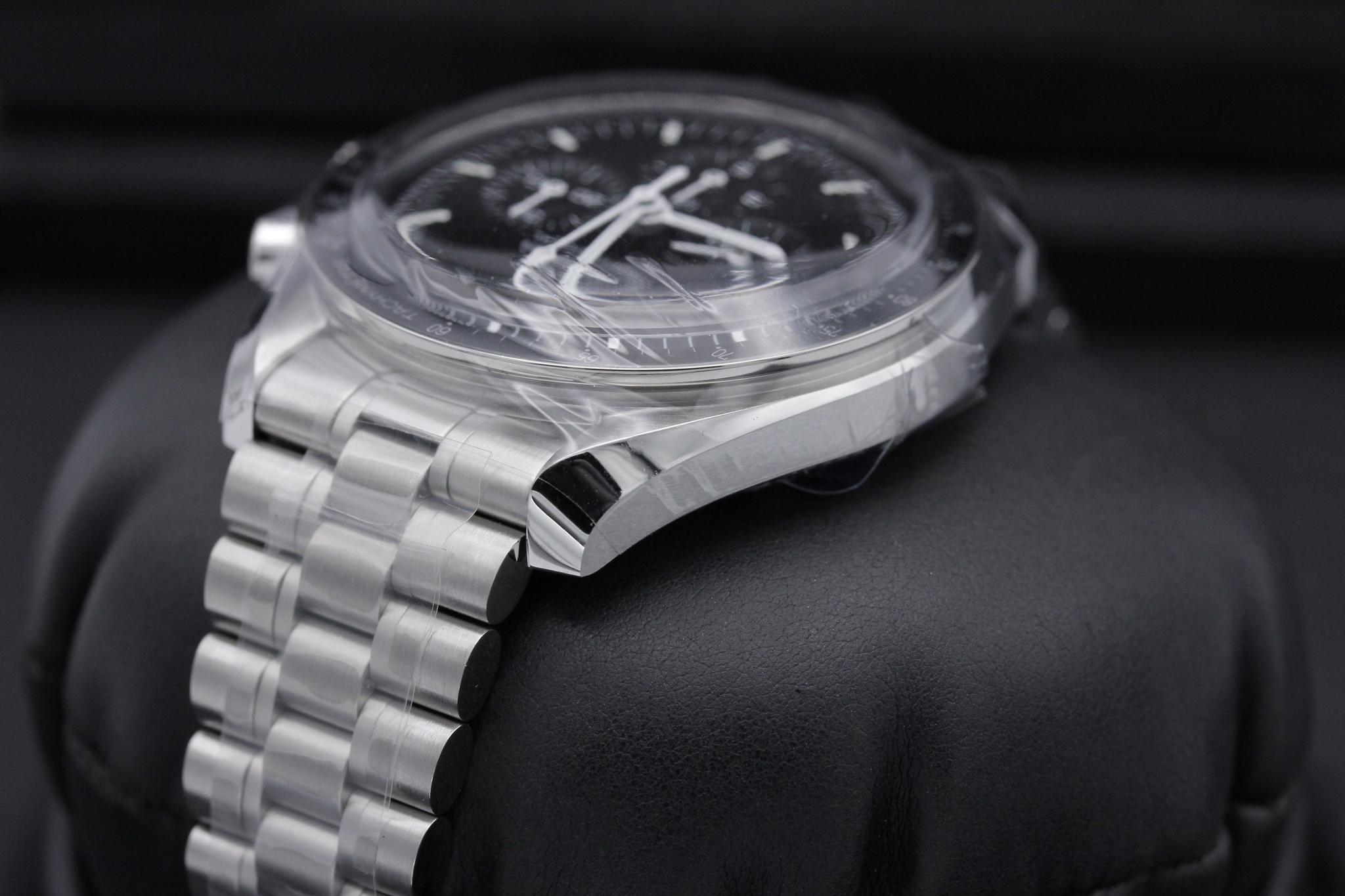 Watch Image 5