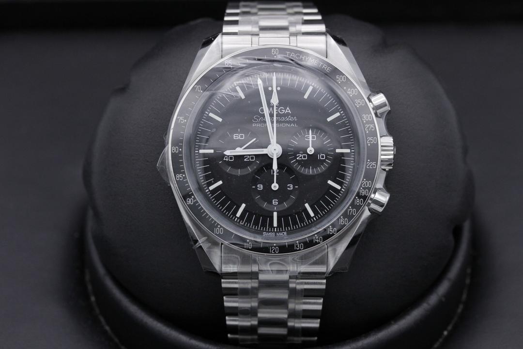 Omega Speedmaster 2021 "Hesalite" 310.30.42.50.01.001