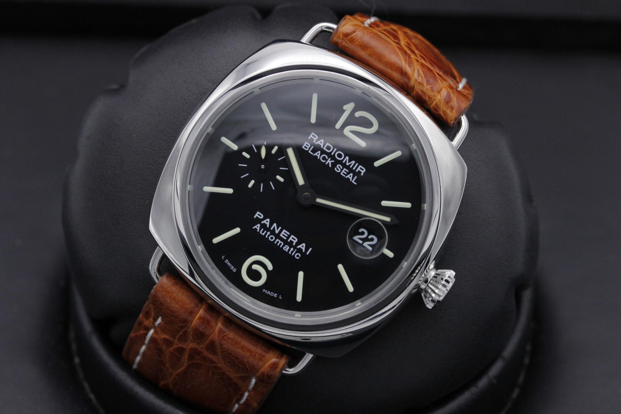 Watch Image 9