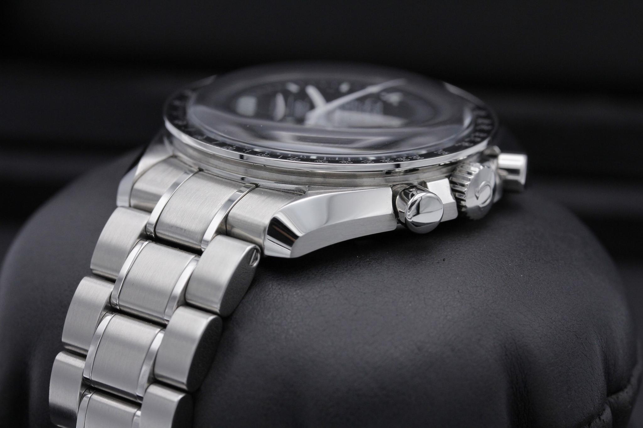 Watch Image 2