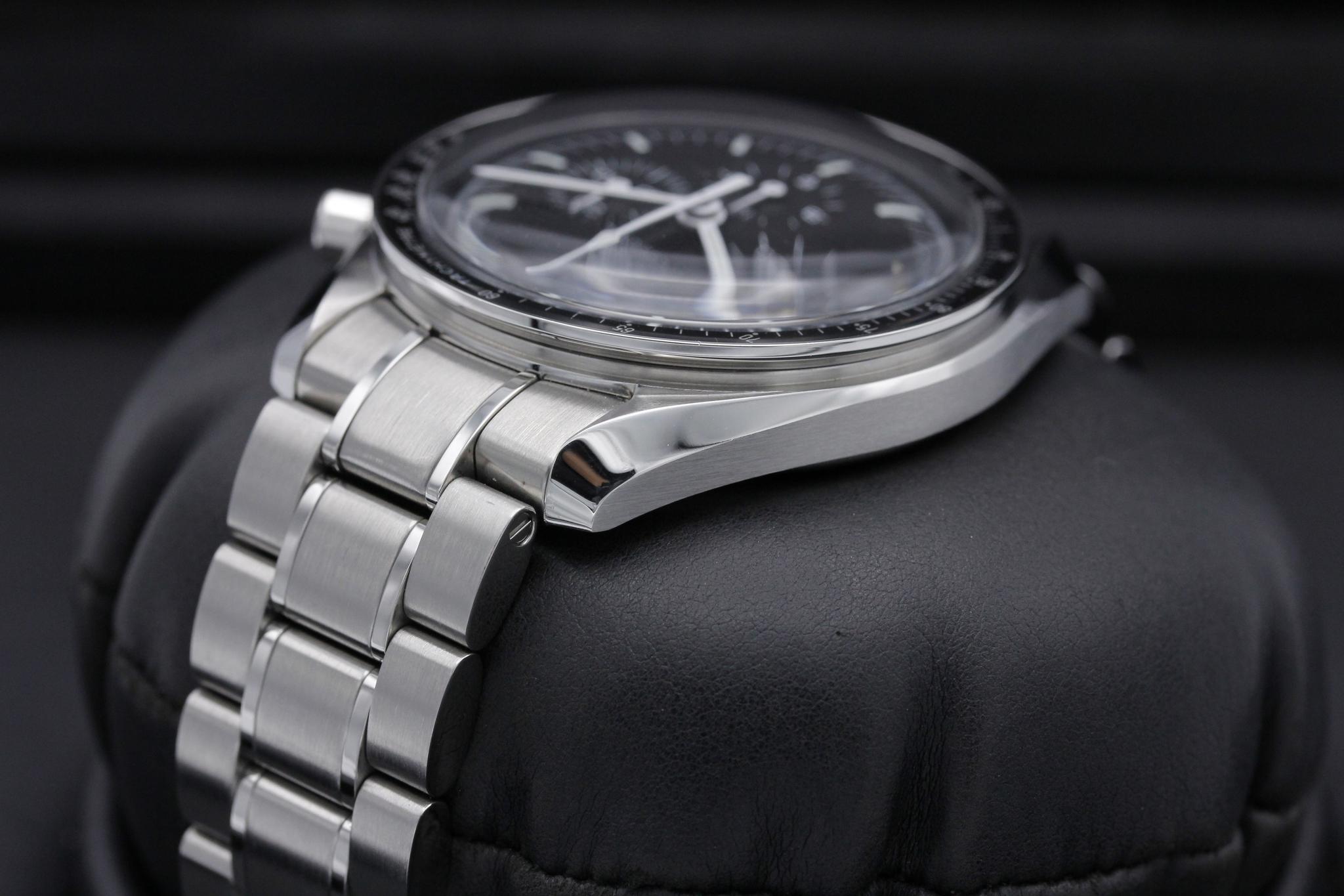 Watch Image 5