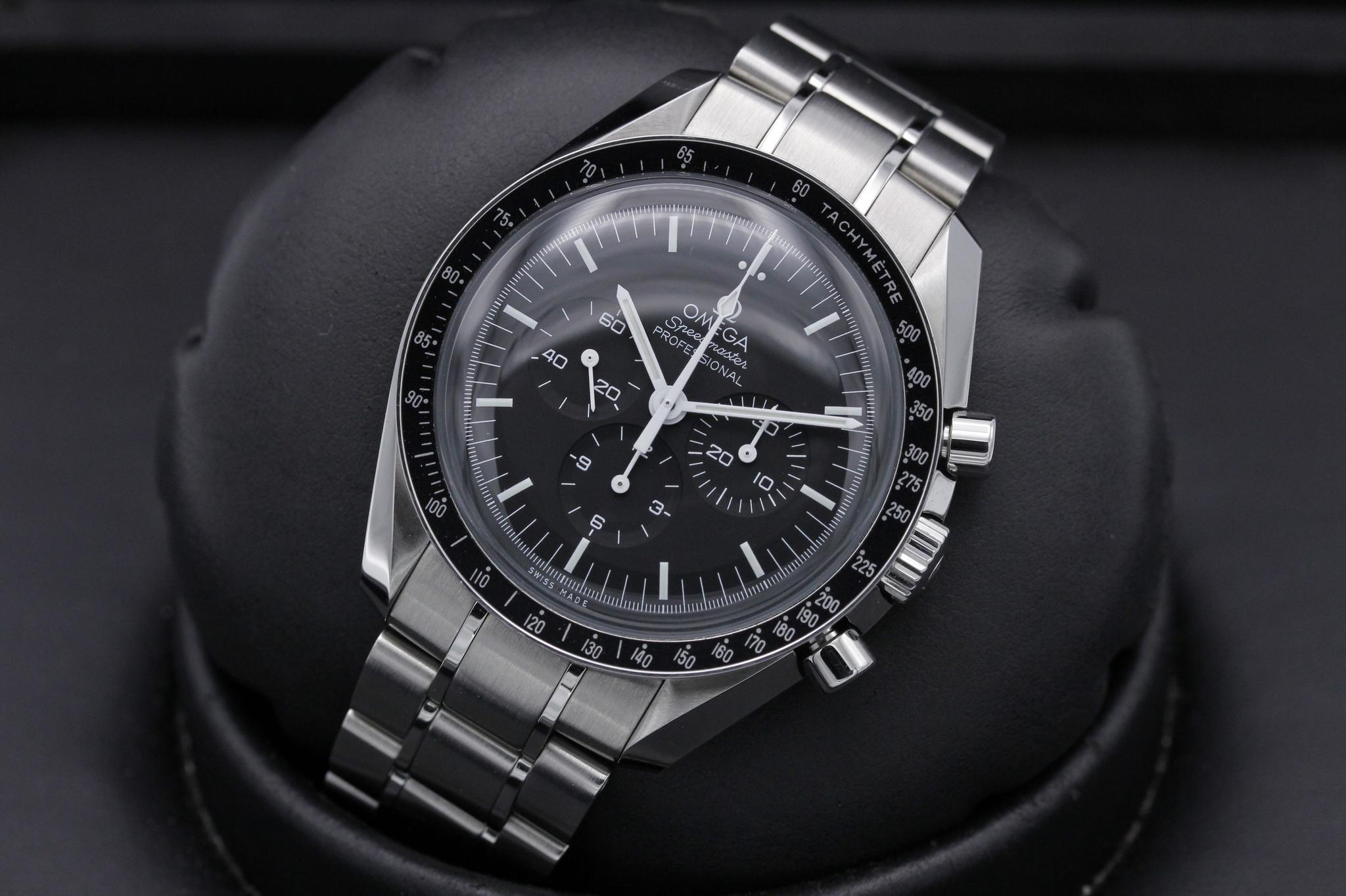 Watch Image 9