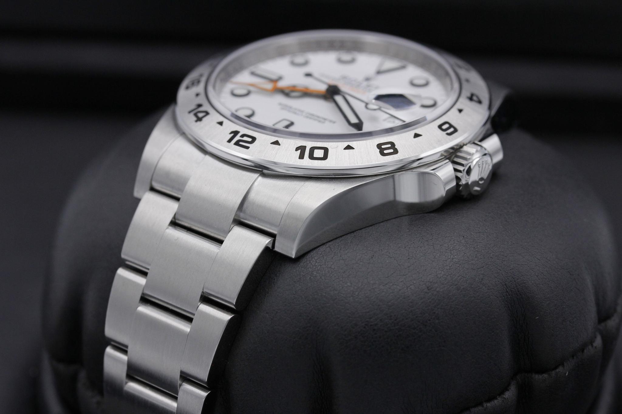 Watch Image 2