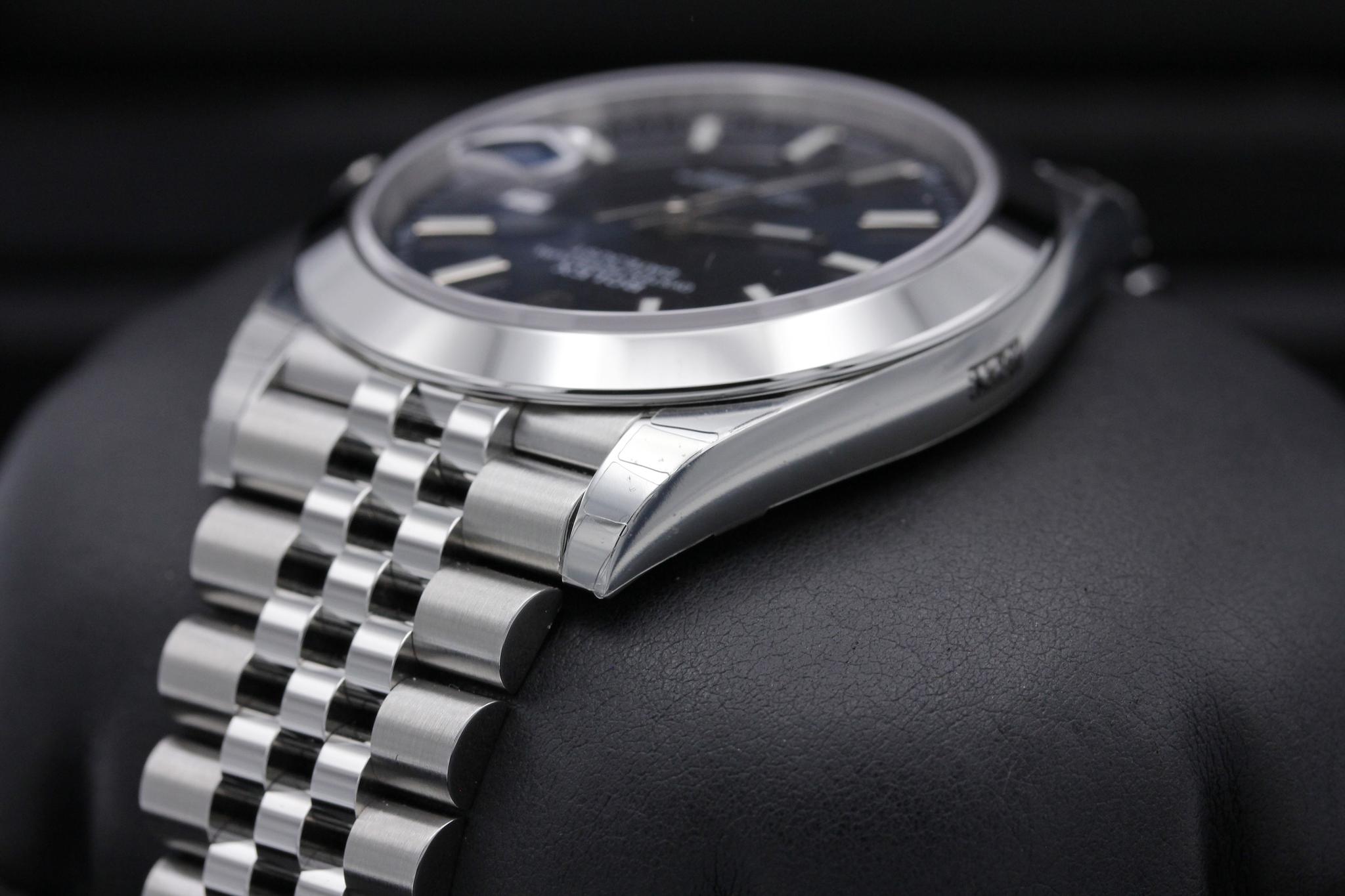 Watch Image 5