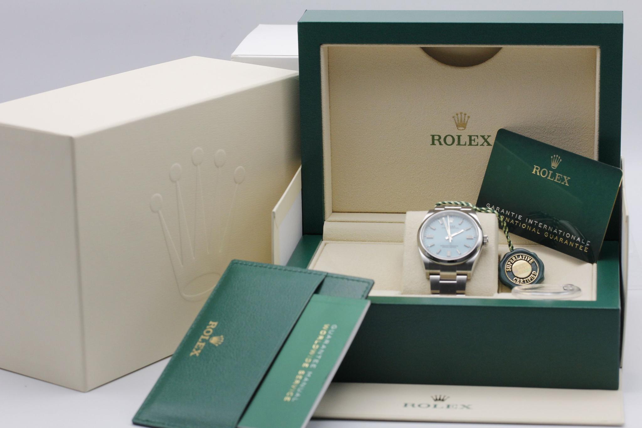 Watch Image 11